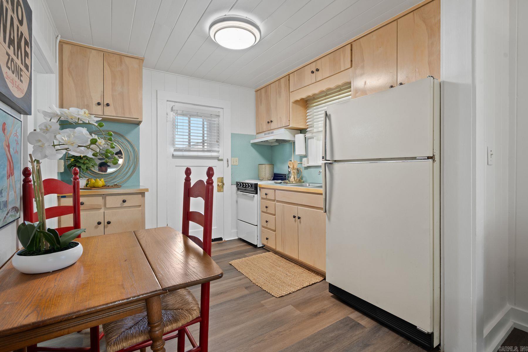 105 Chambers Point, #19