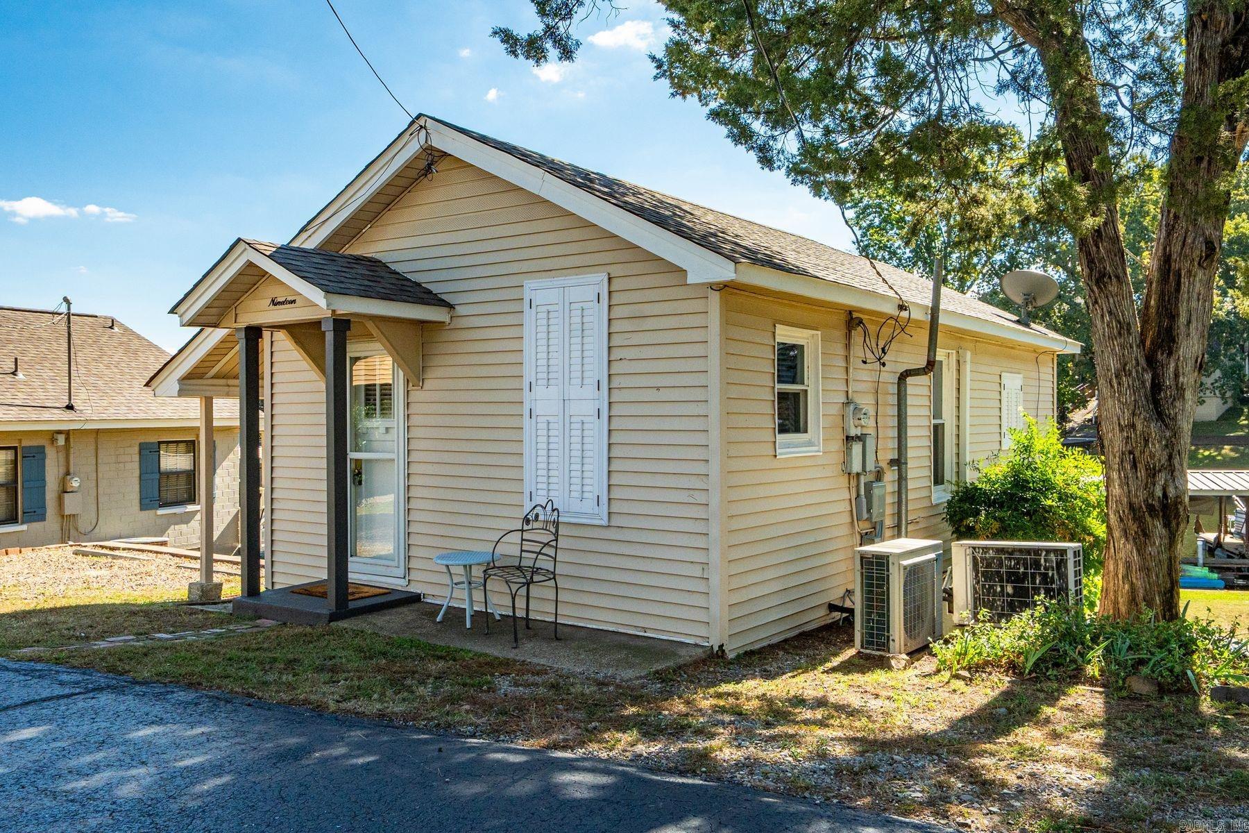 105 Chambers Point, #19