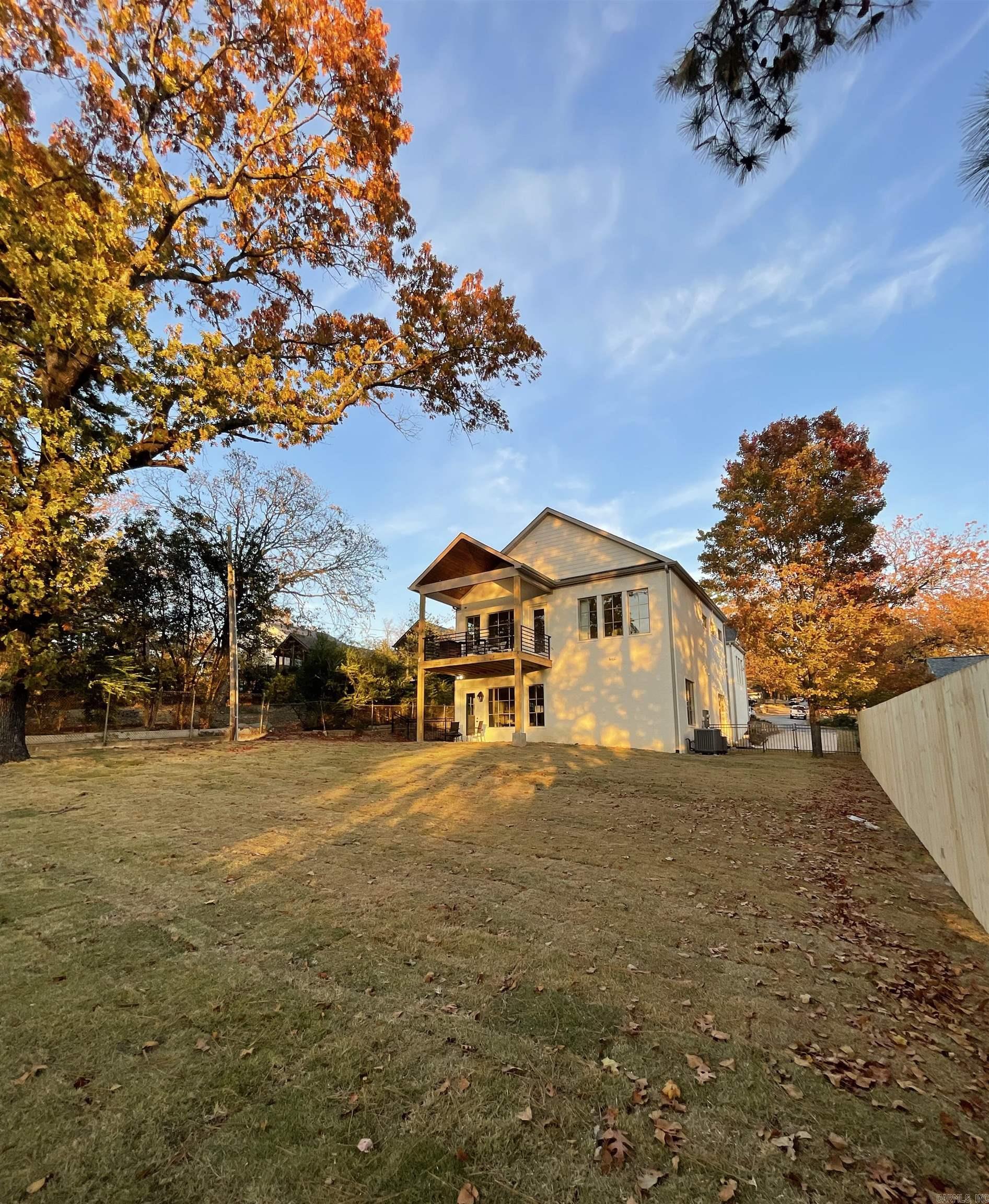 2900 Crouchwood Road