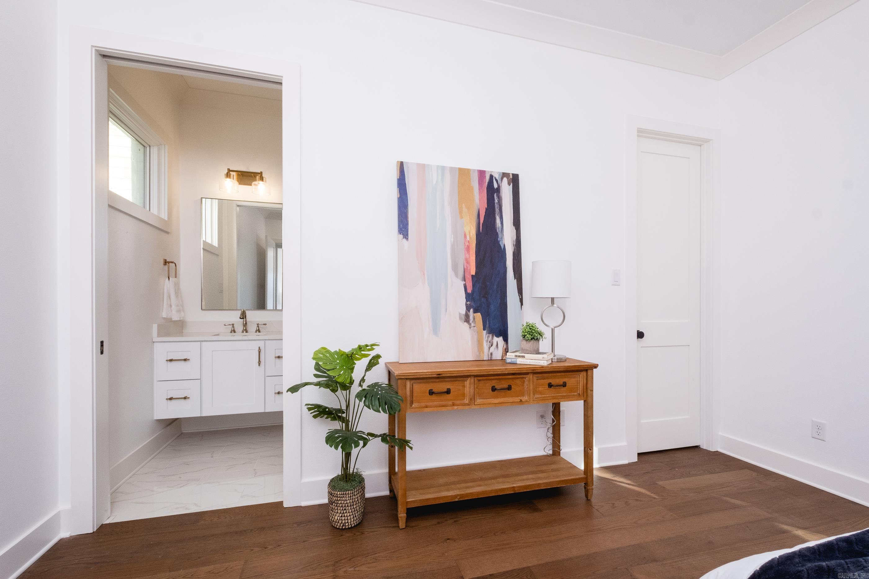 2900 Crouchwood Road