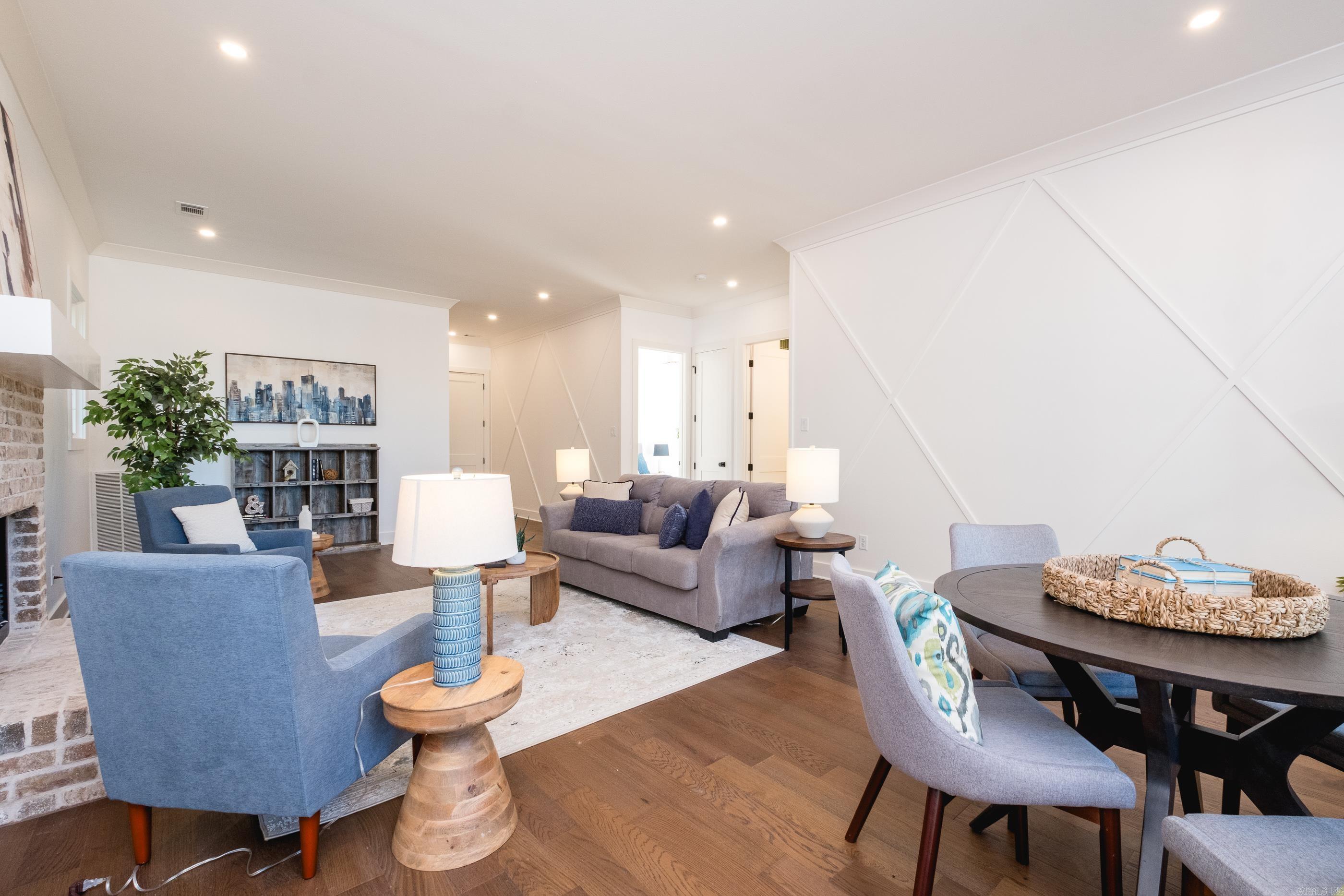 2900 Crouchwood Road