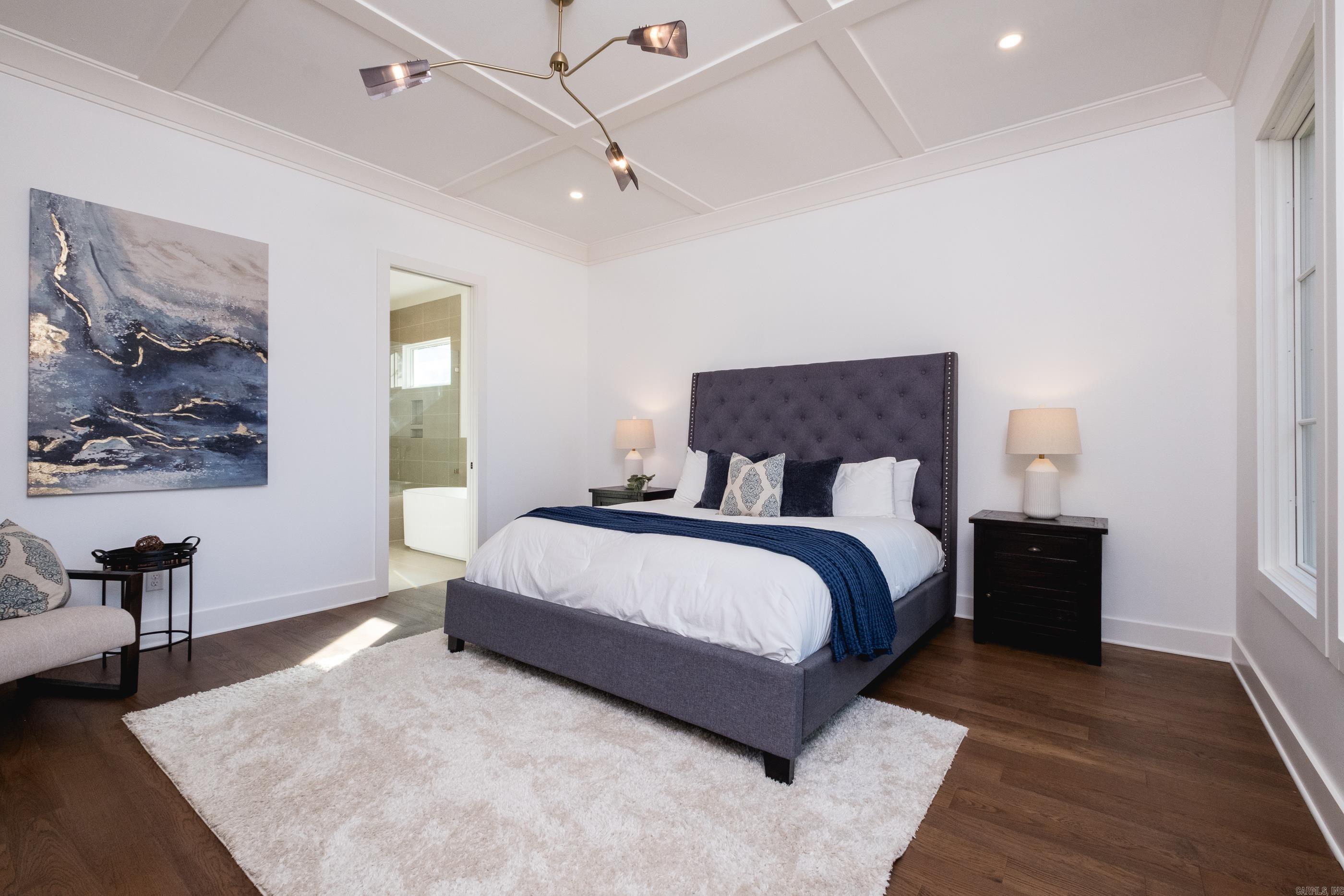 2900 Crouchwood Road