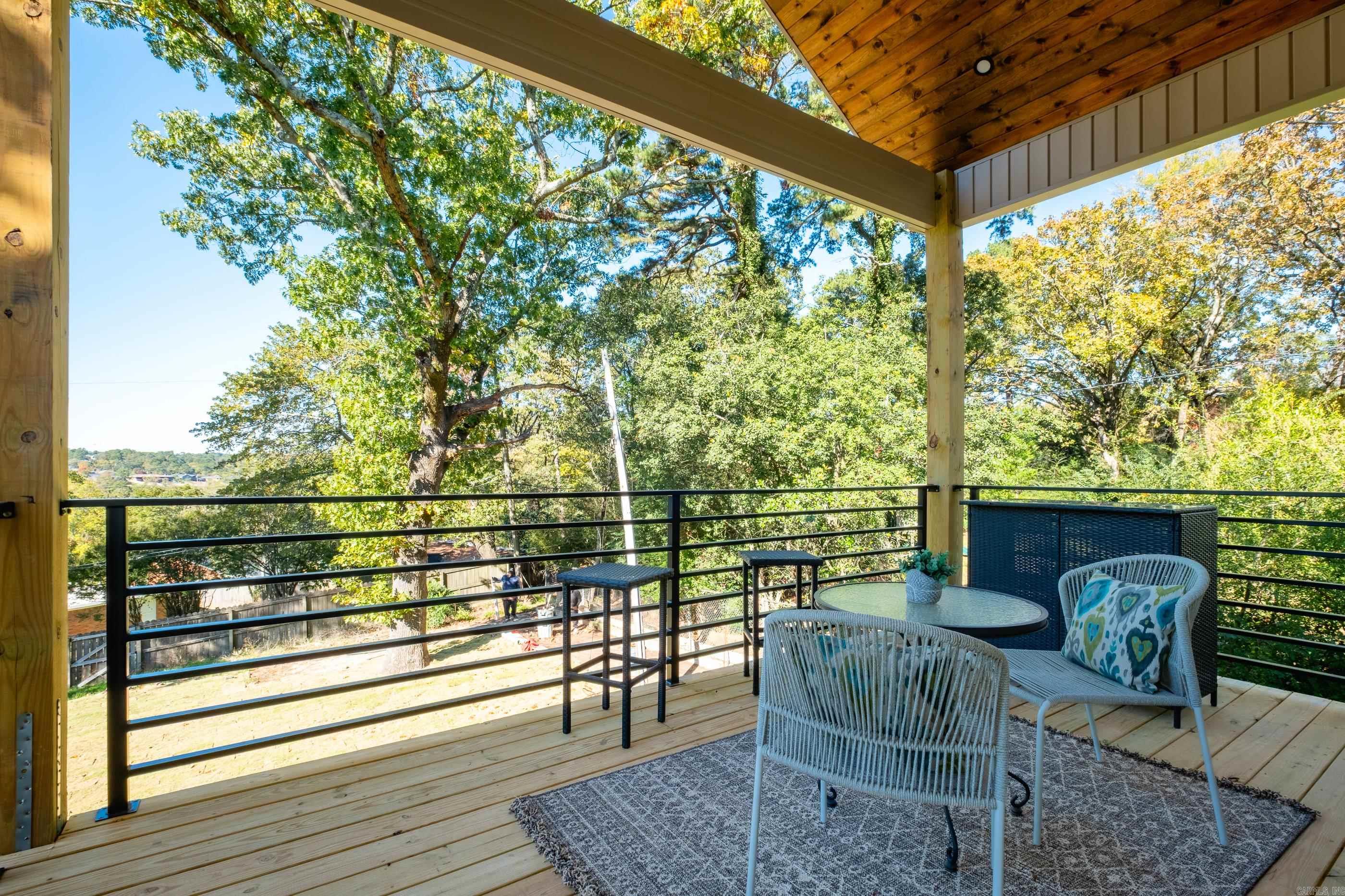 2900 Crouchwood Road