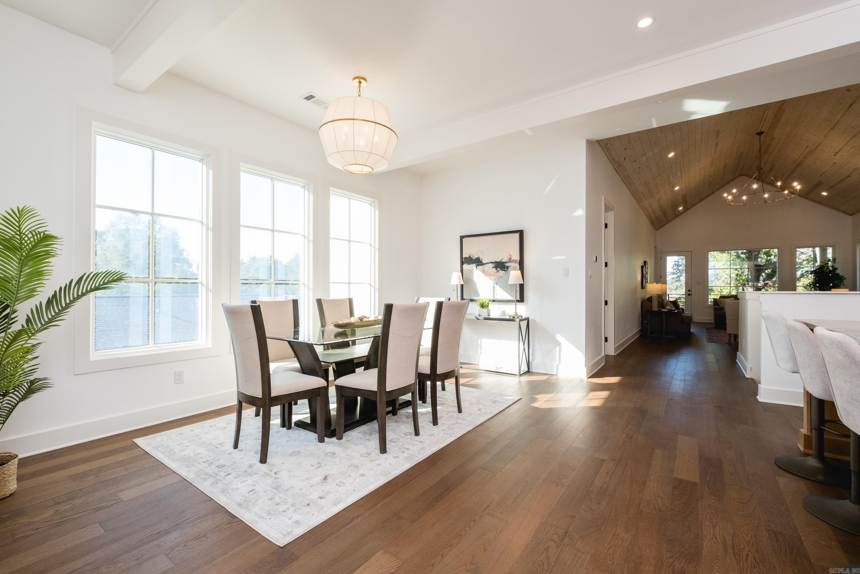 2900 Crouchwood Road