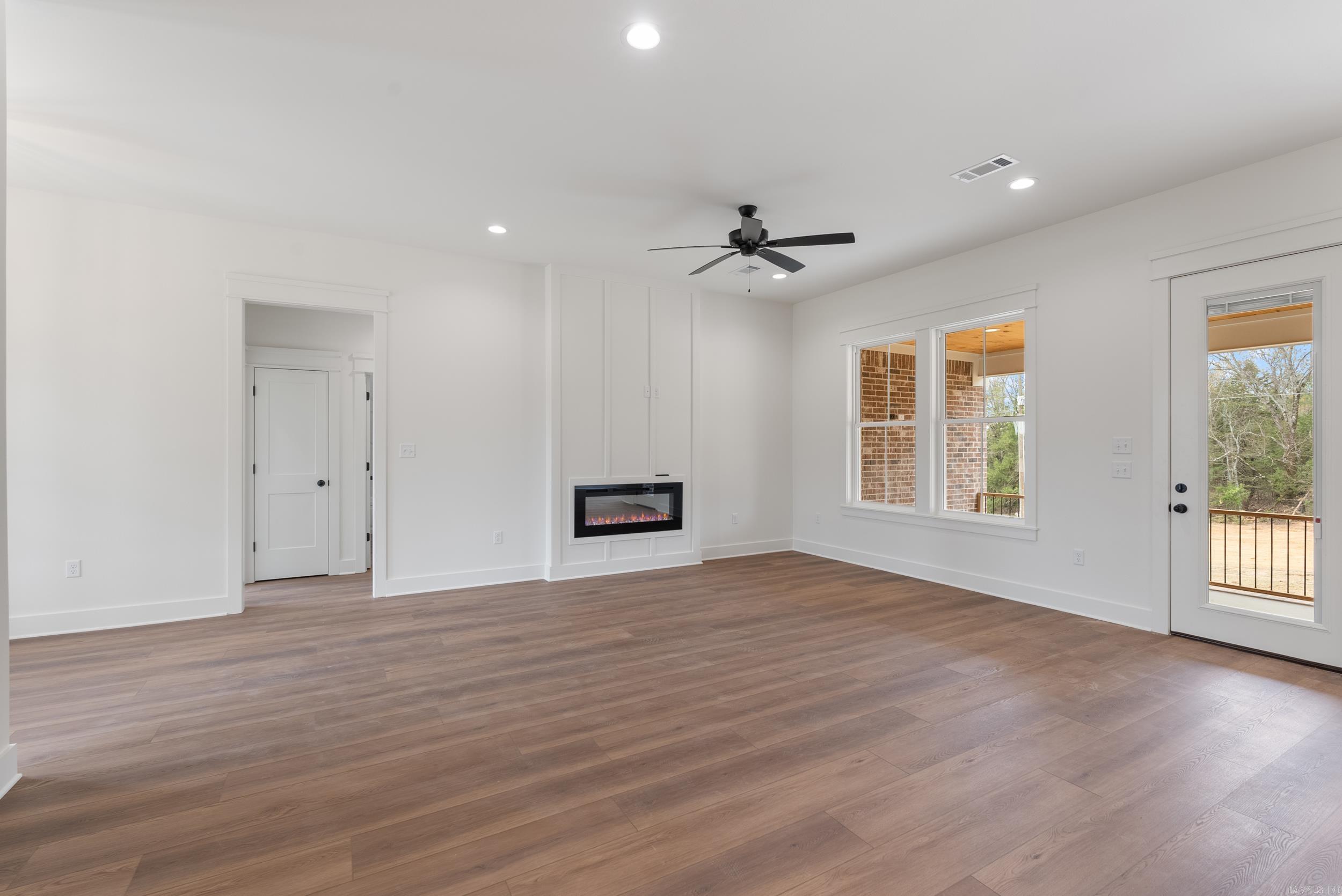 7 Avrey Lane