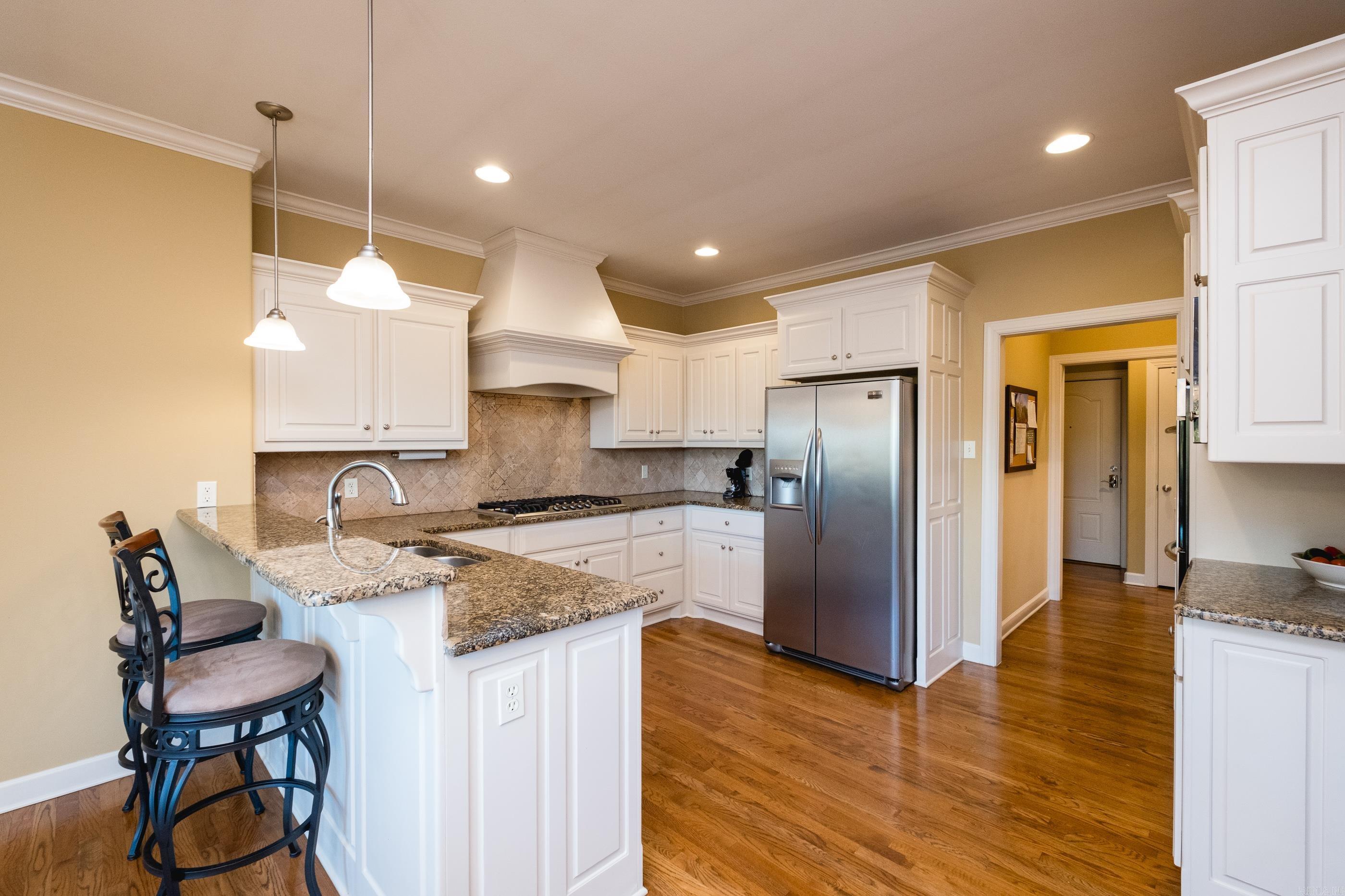 308 Commentry Way