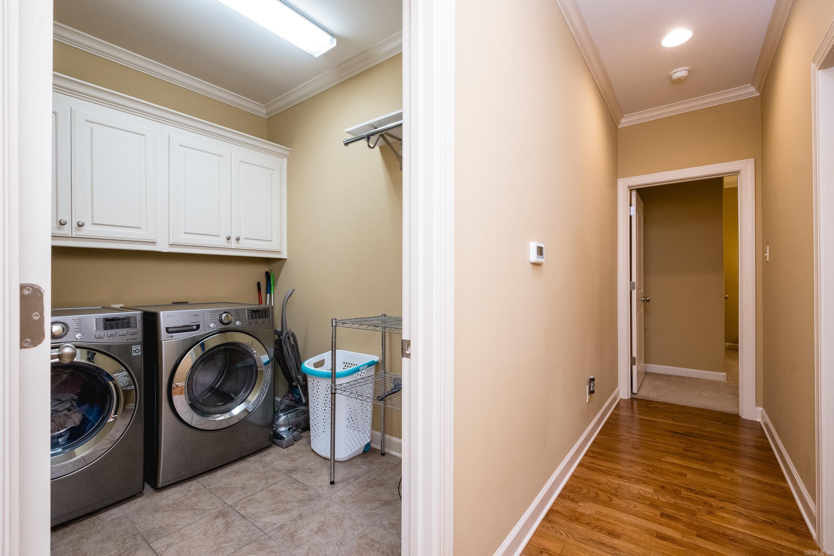 308 Commentry Way
