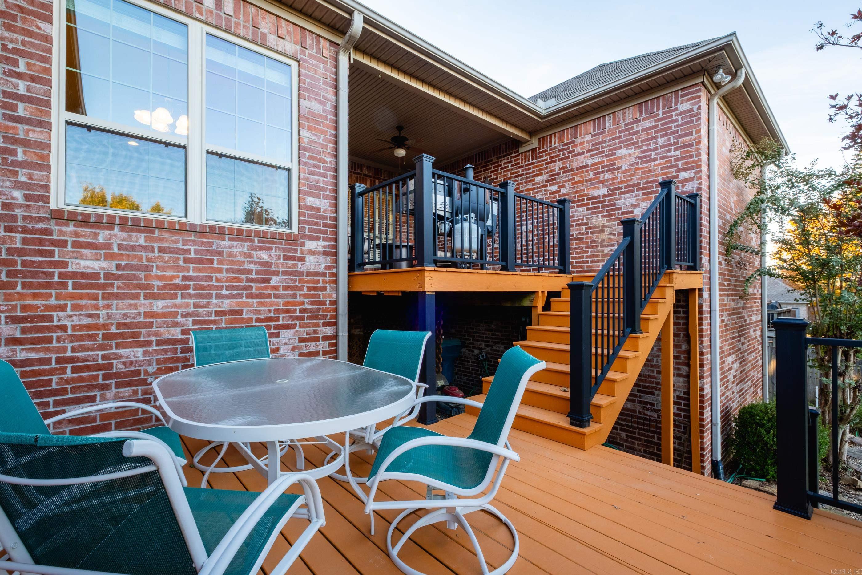 308 Commentry Way