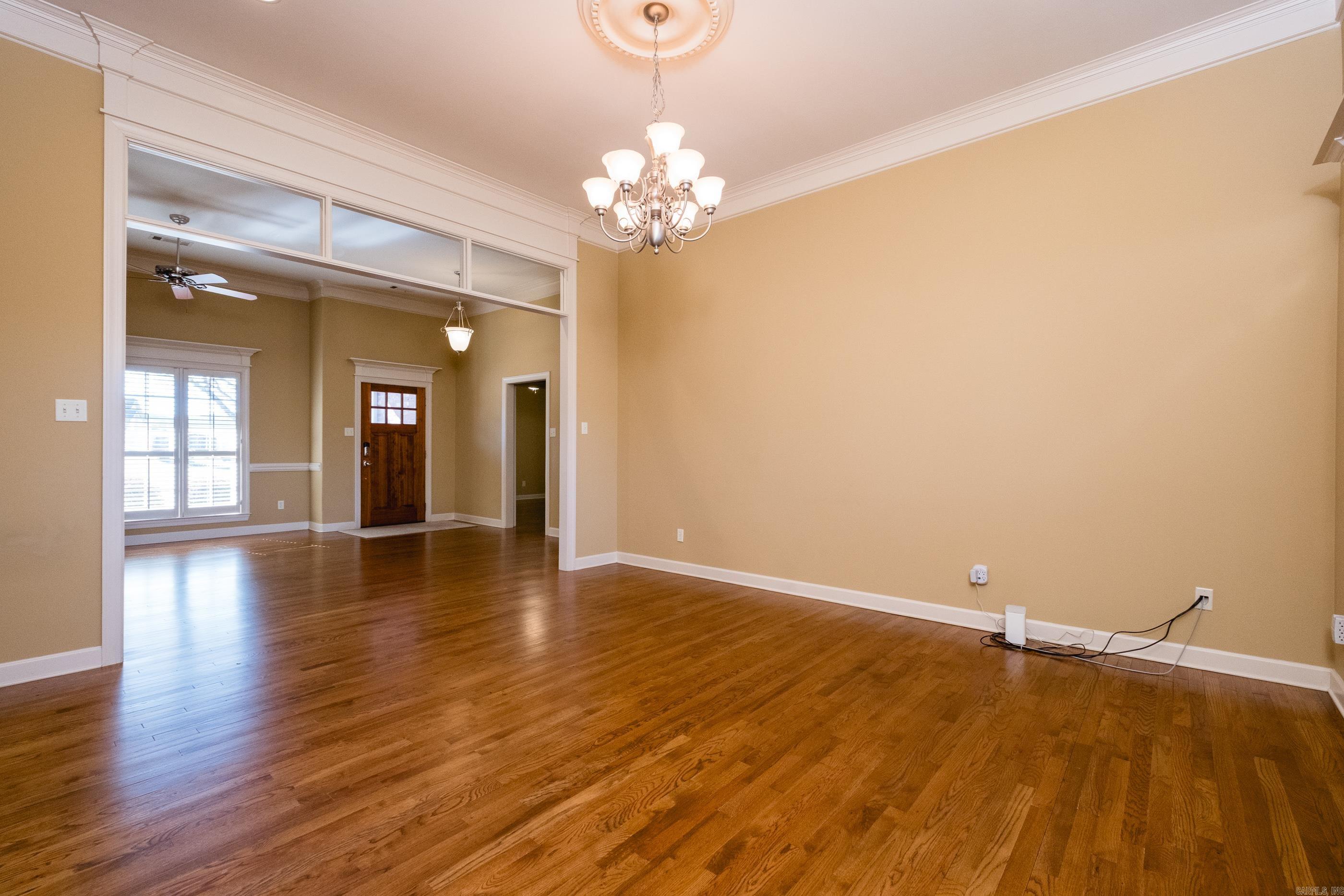 308 Commentry Way