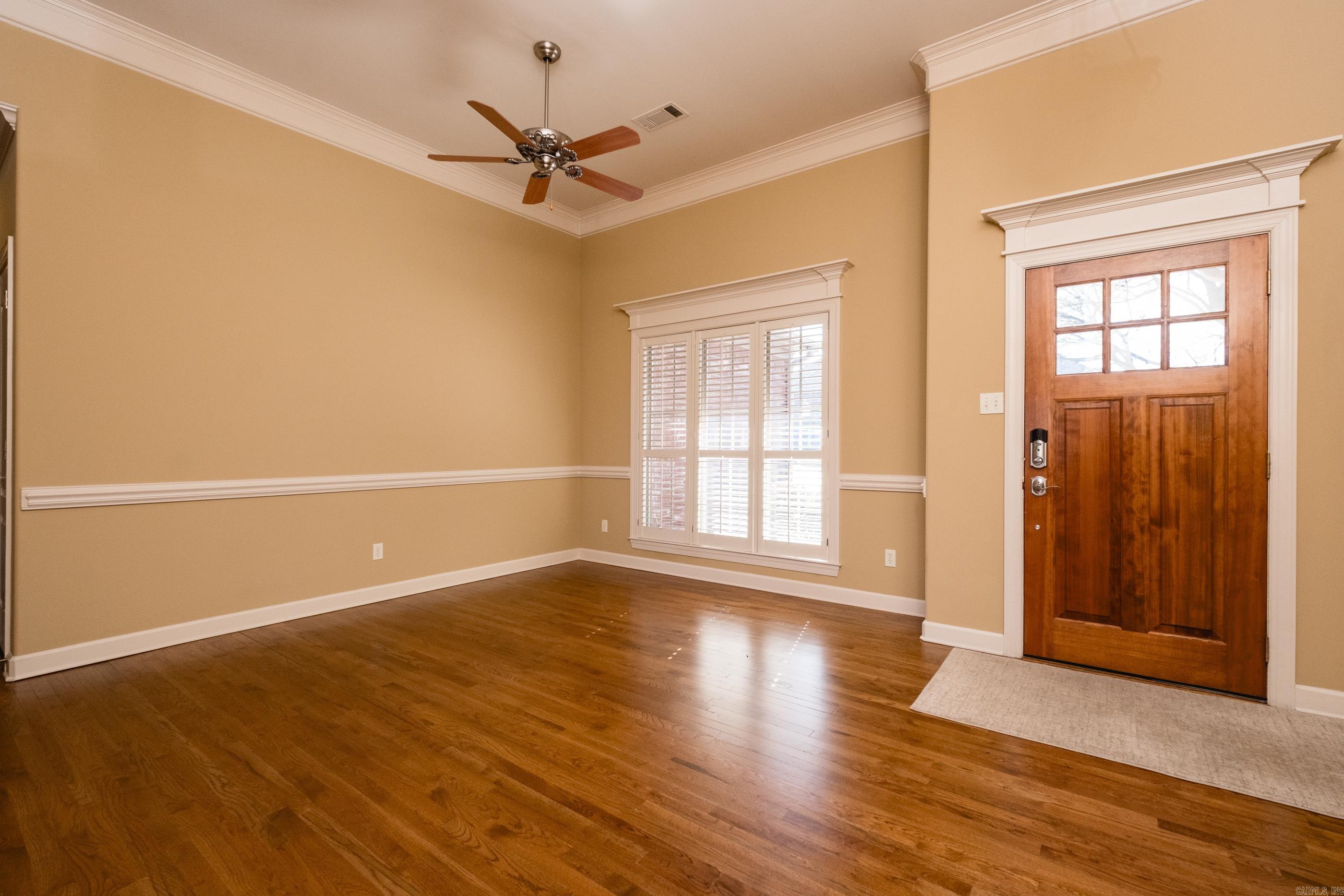 308 Commentry Way