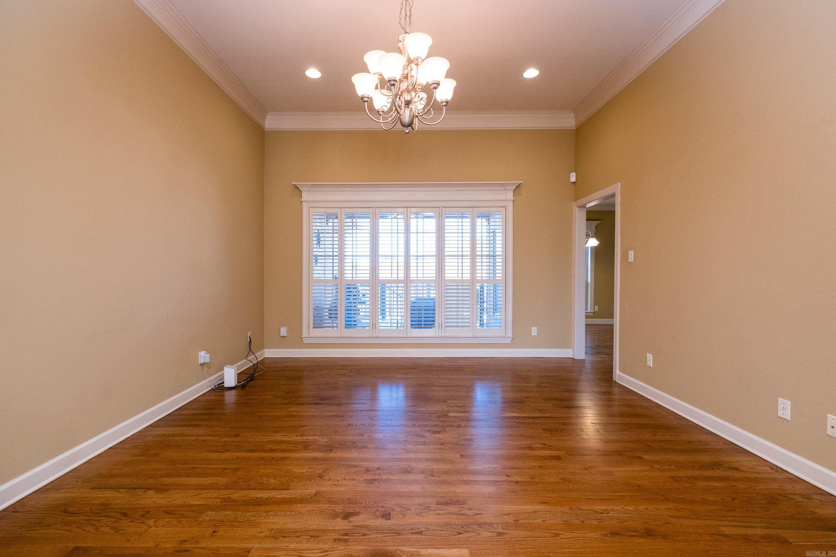 308 Commentry Way