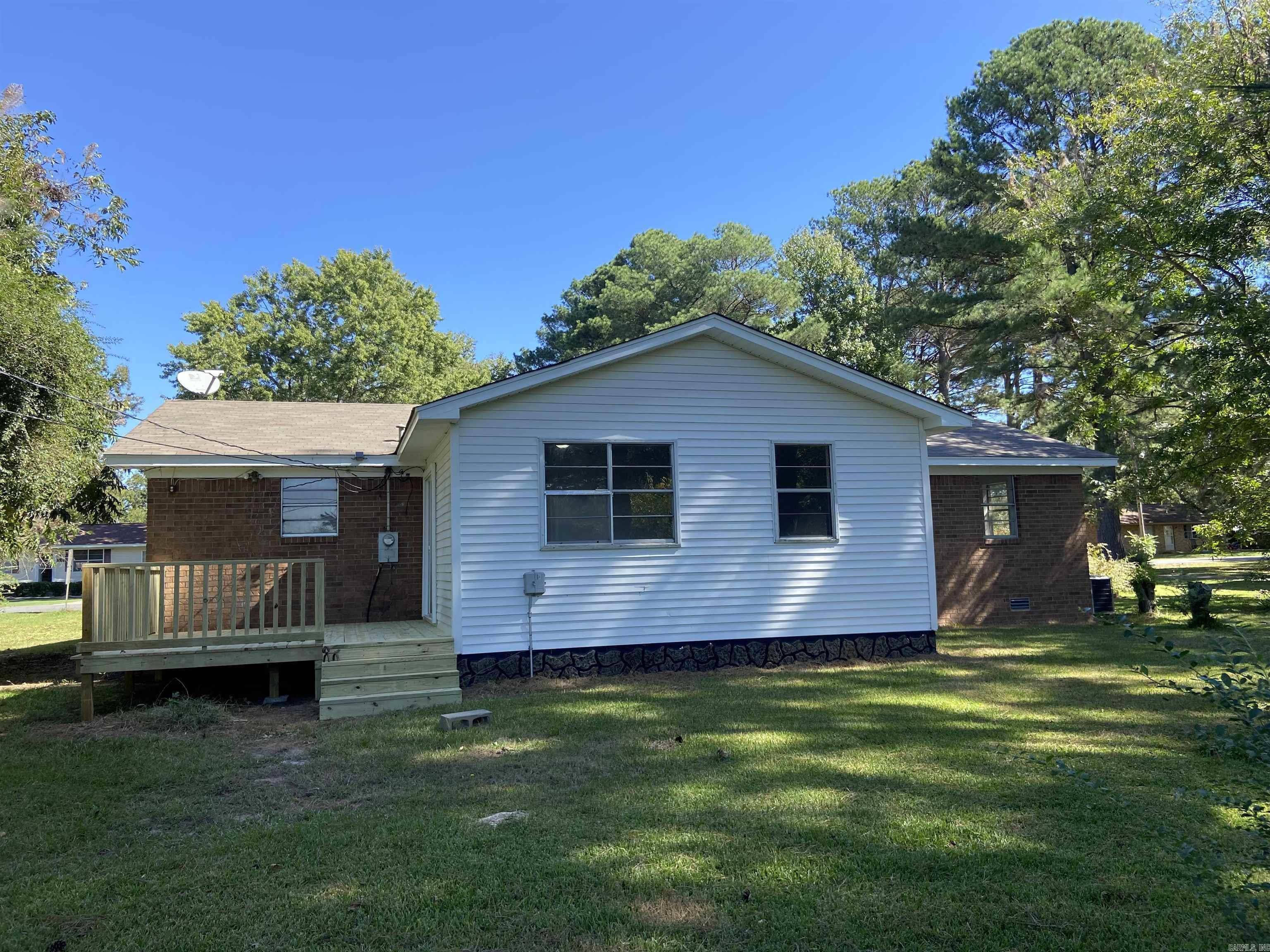 406 S Cypress Street