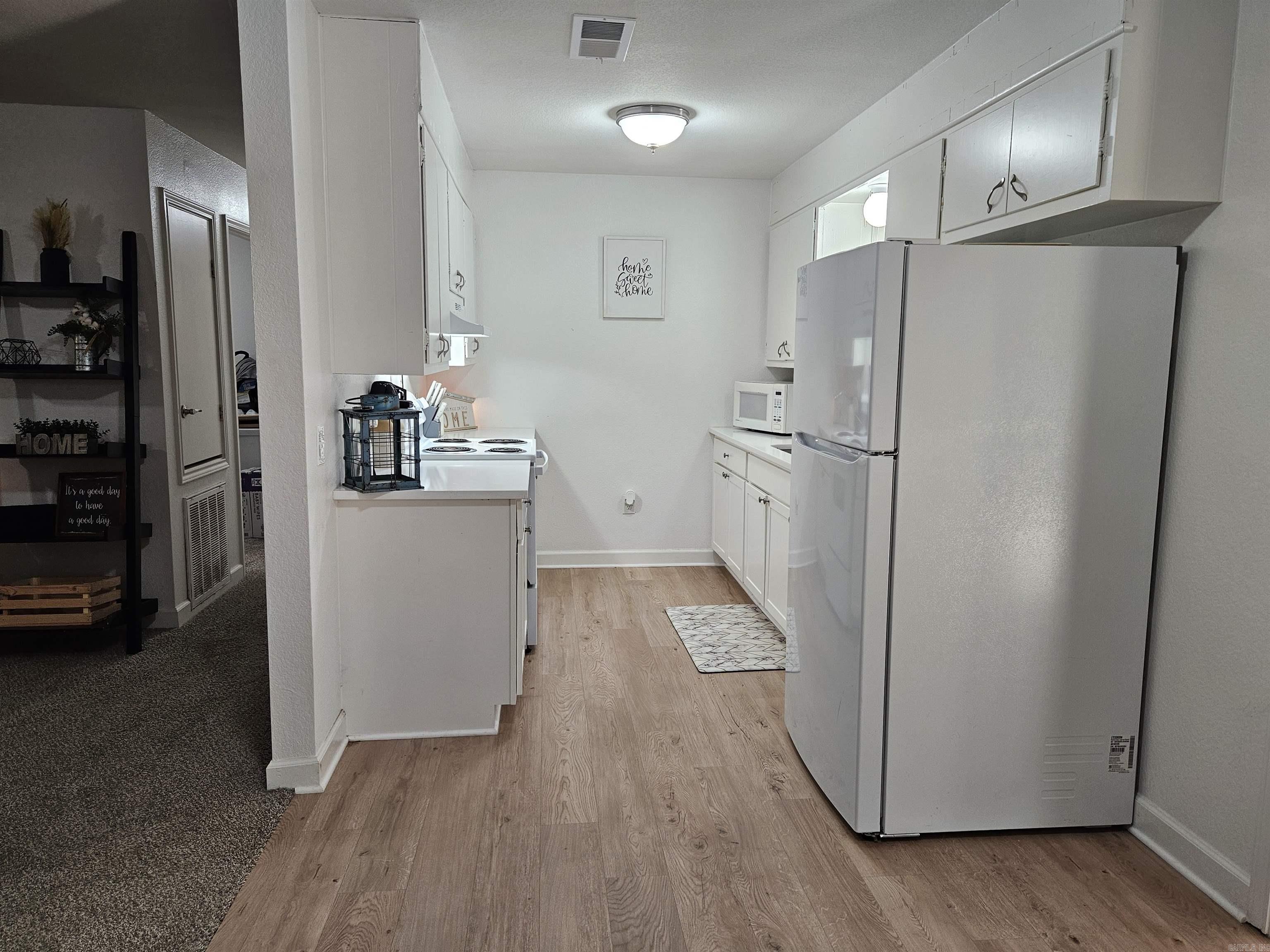 406 S Cypress Street