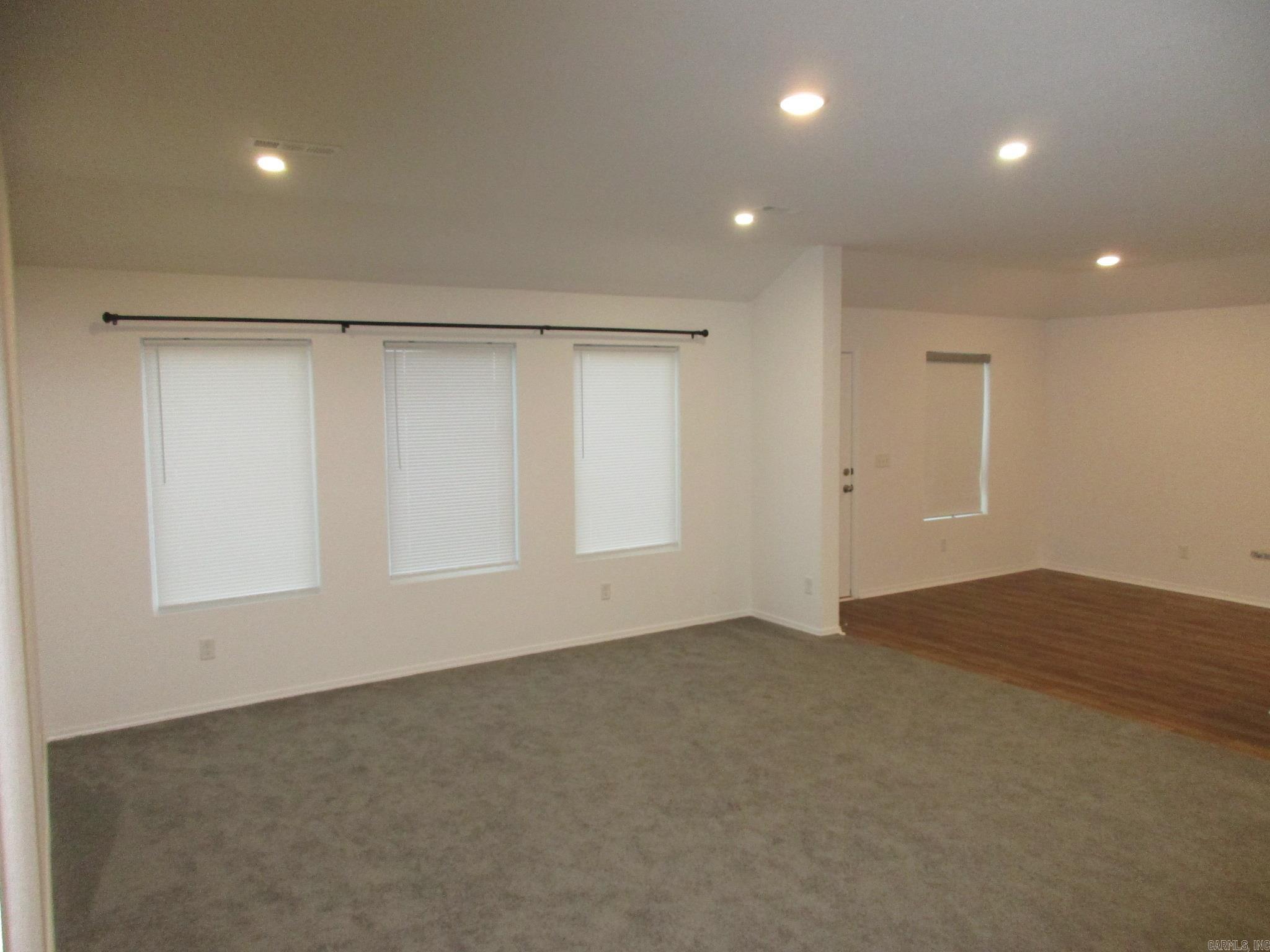 5025 Windflower Cove