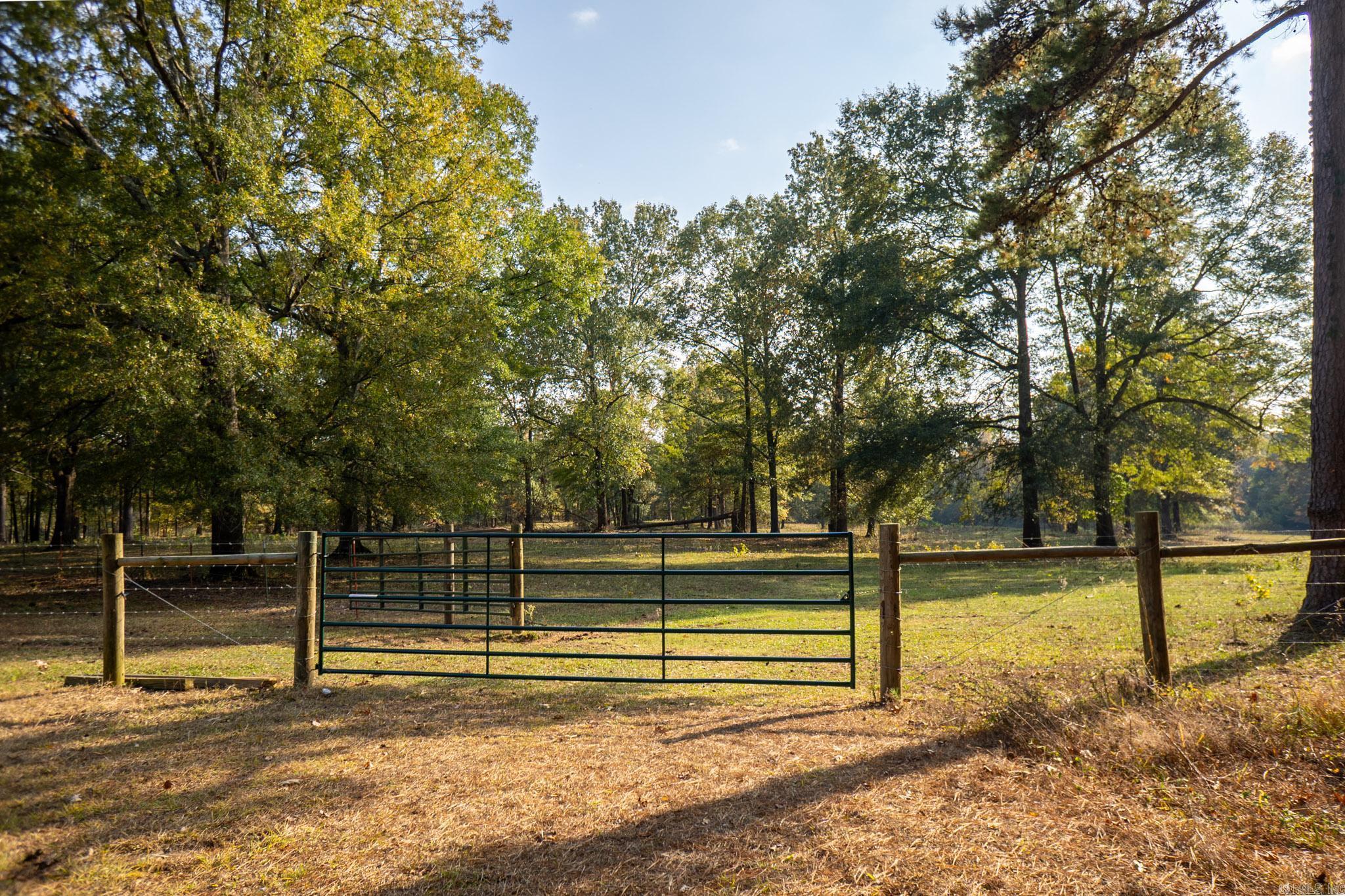 2209 Old Military Rd