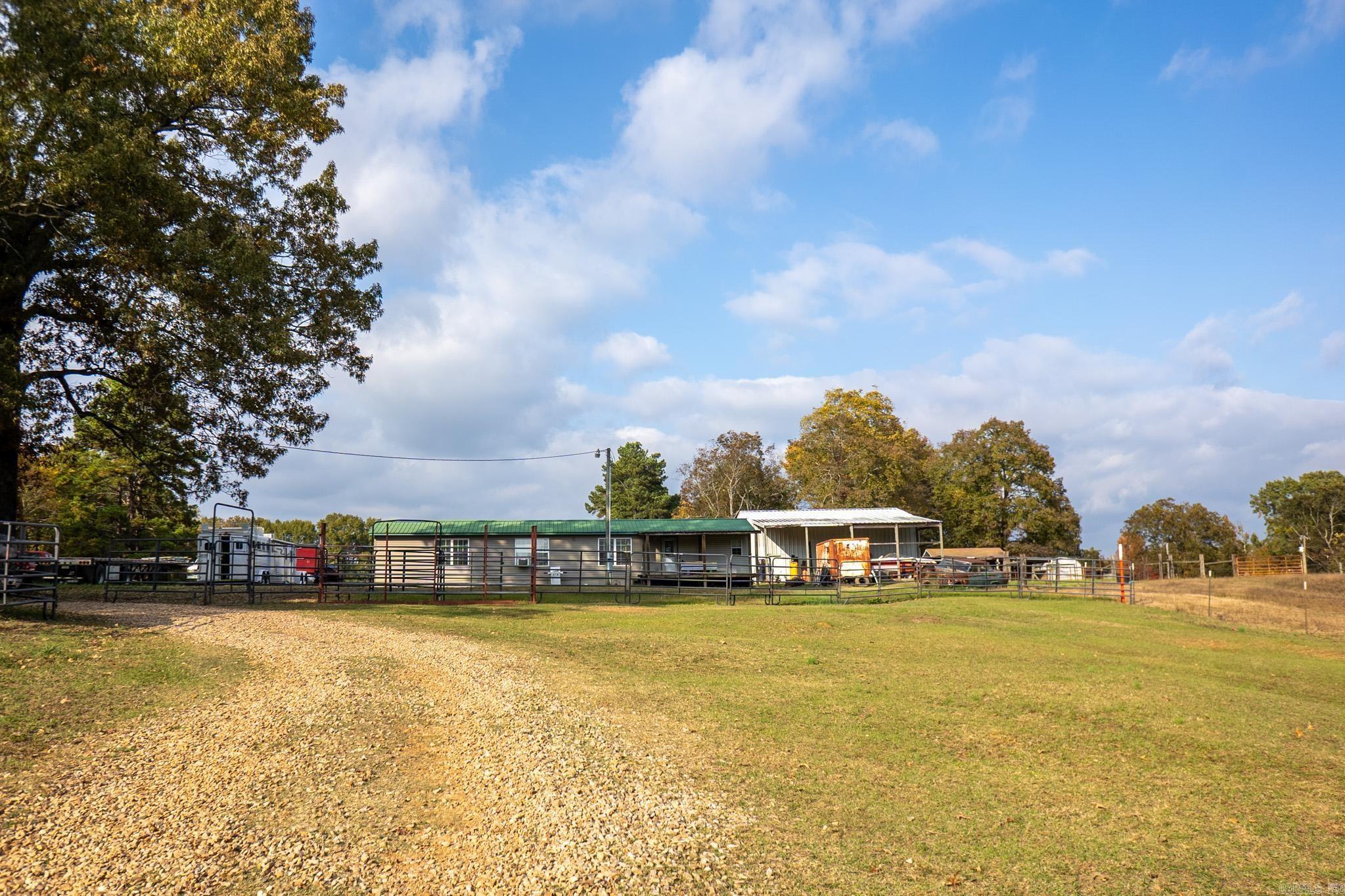 2209 Old Military Rd