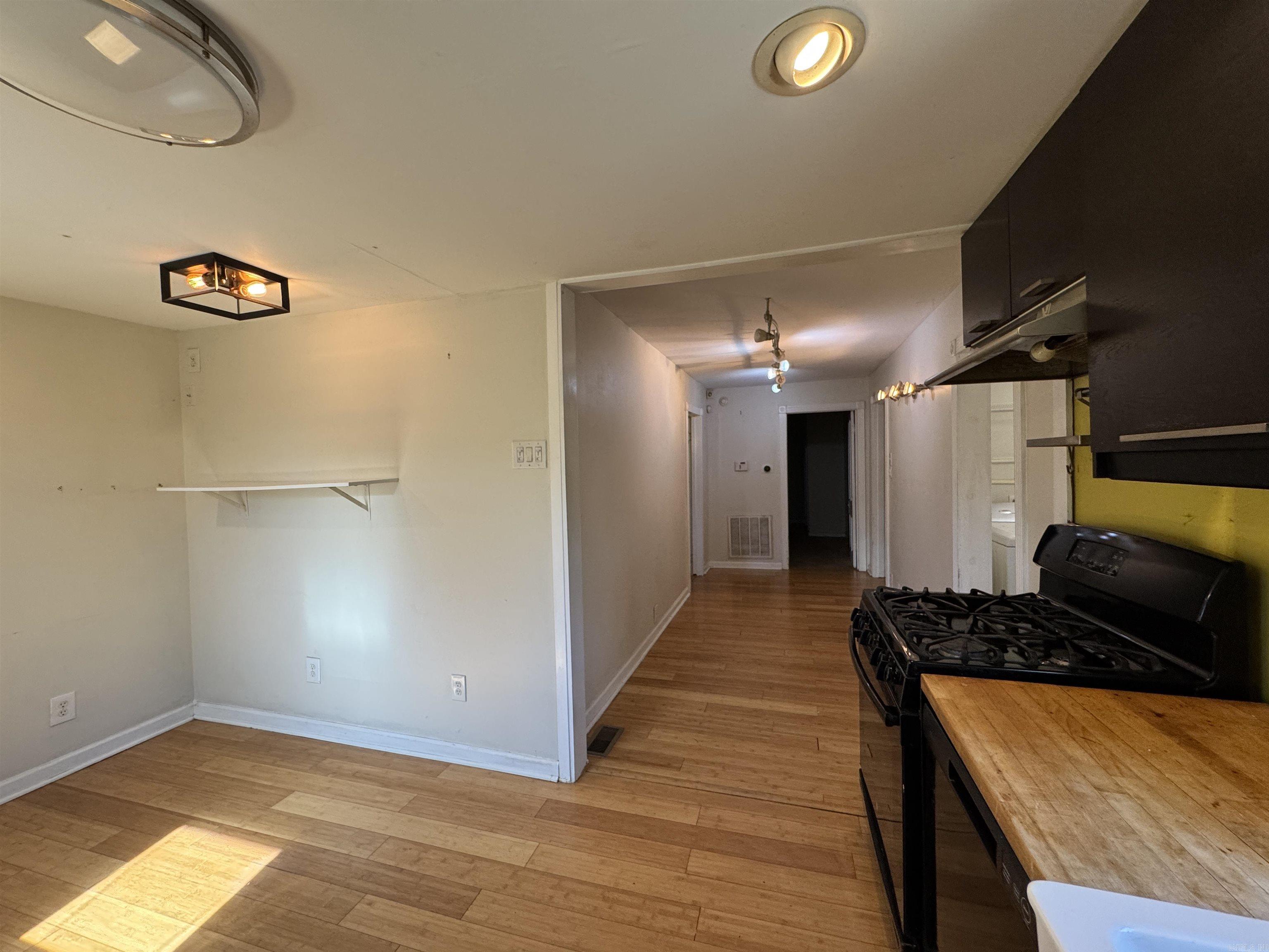2613 W 6th Street