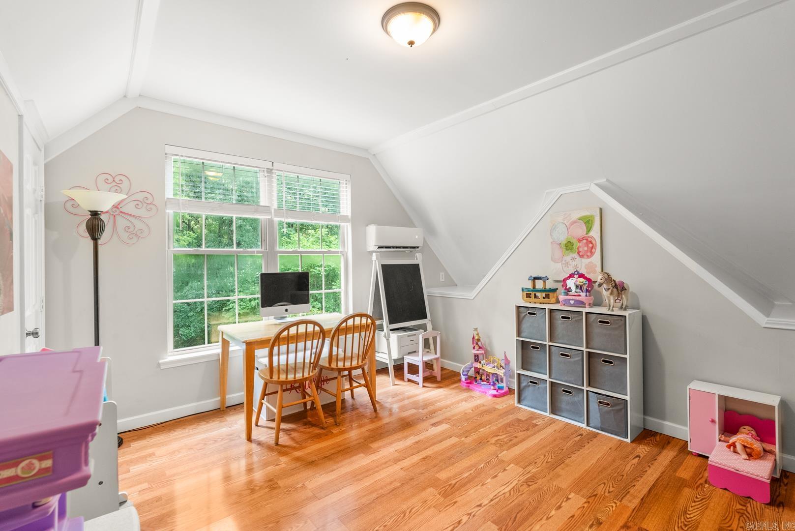 2110 Brush Mountain Trail