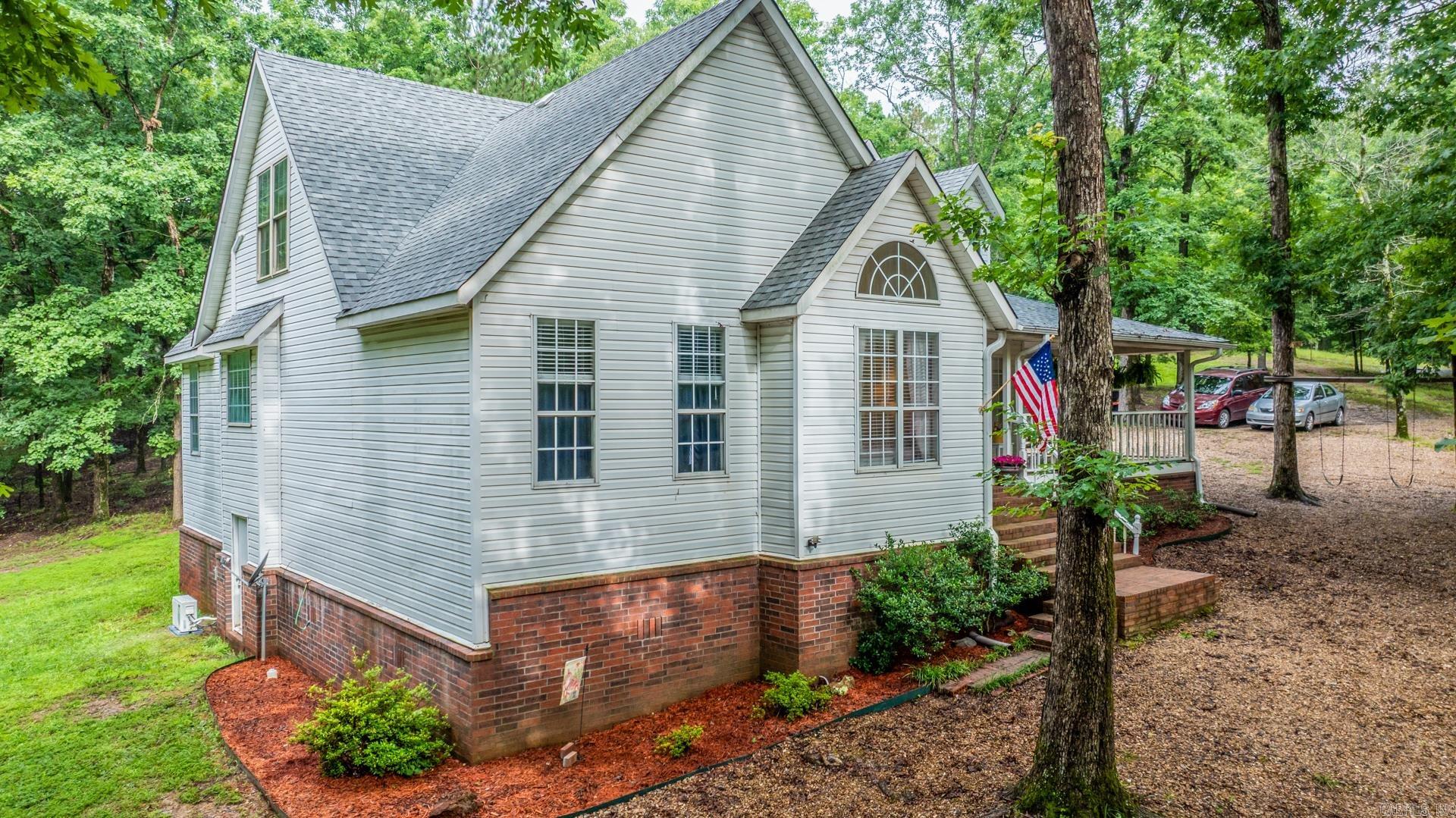 2110 Brush Mountain Trail