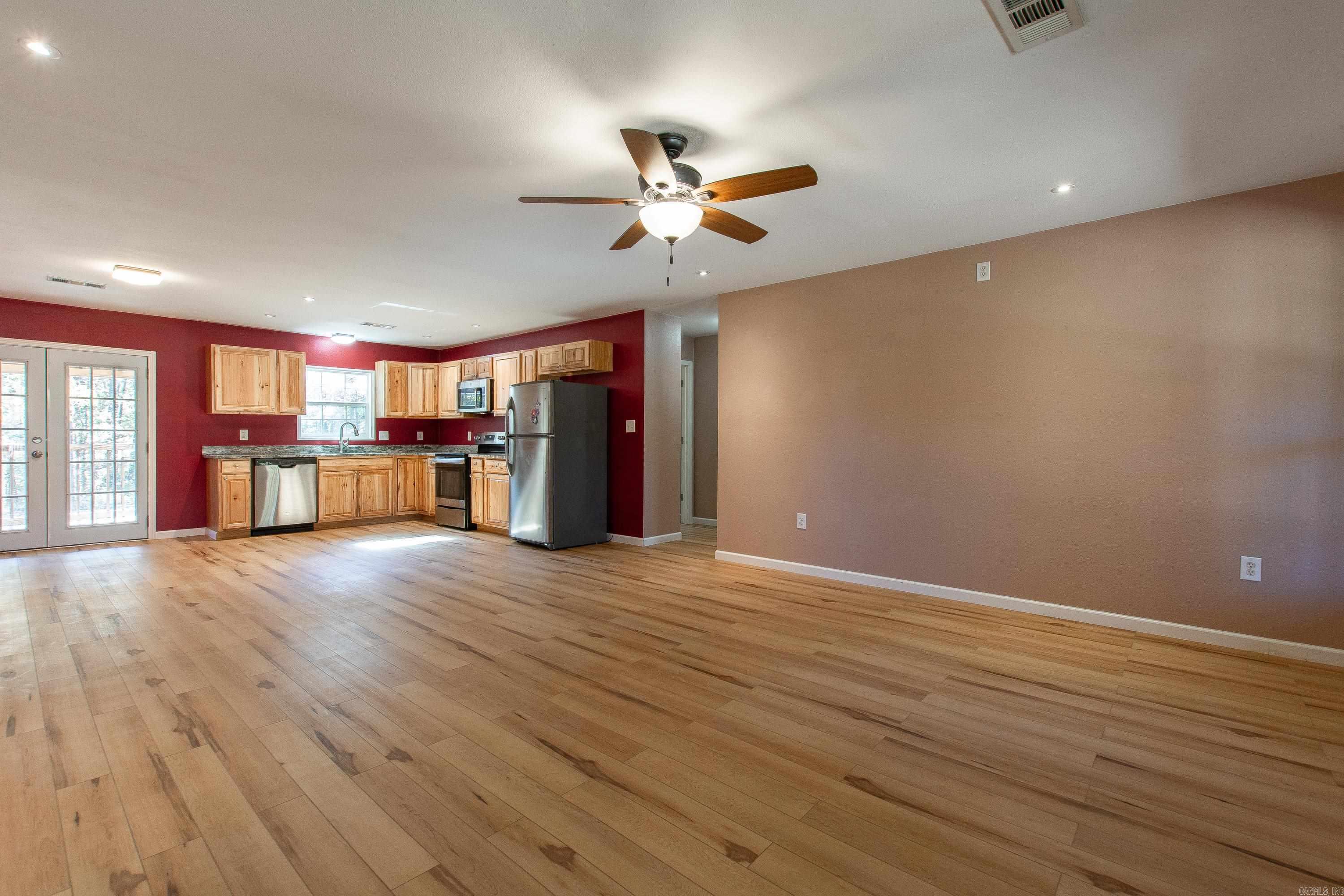 6921 Shady Acres Circle