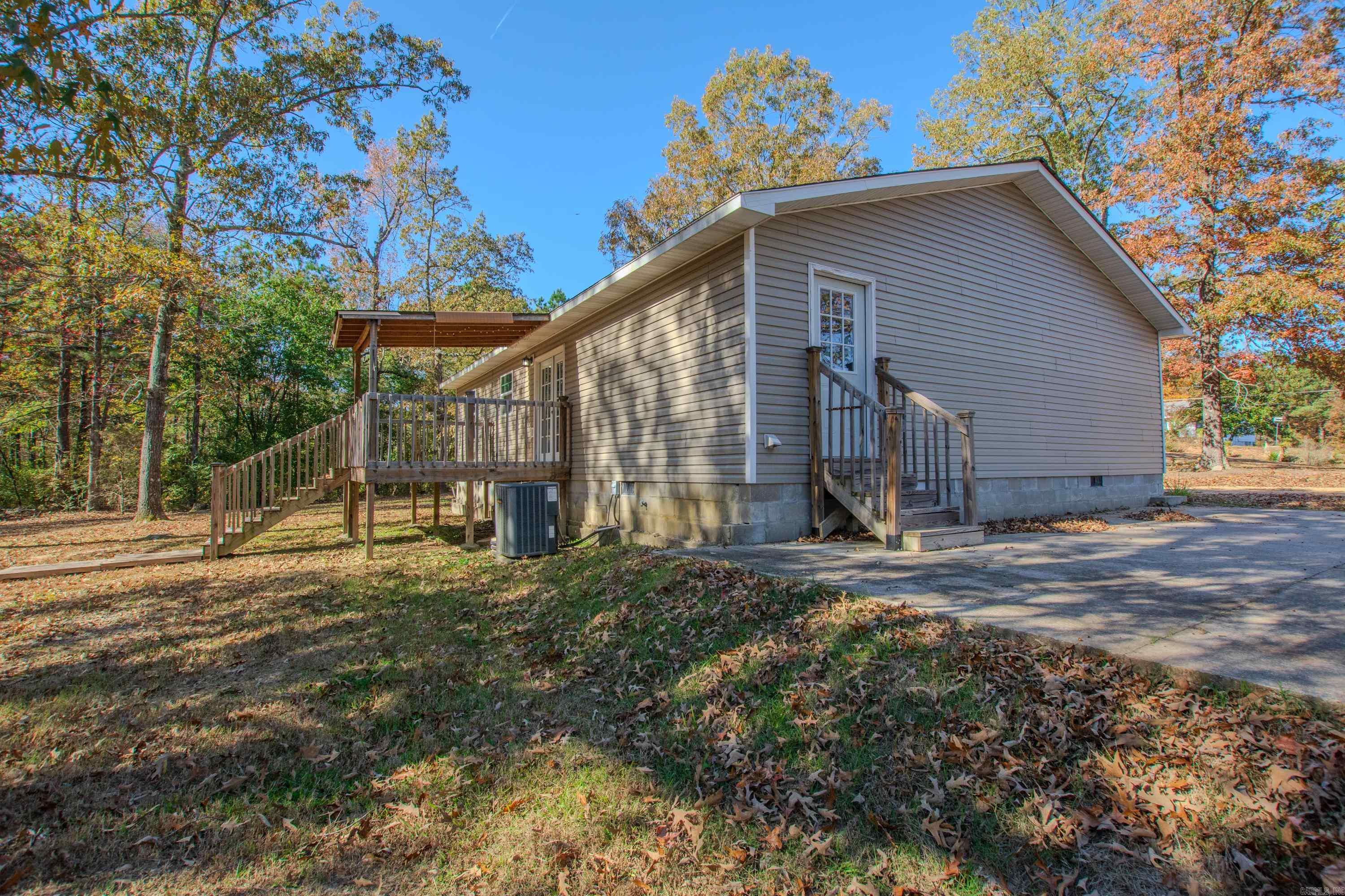 6921 Shady Acres Circle