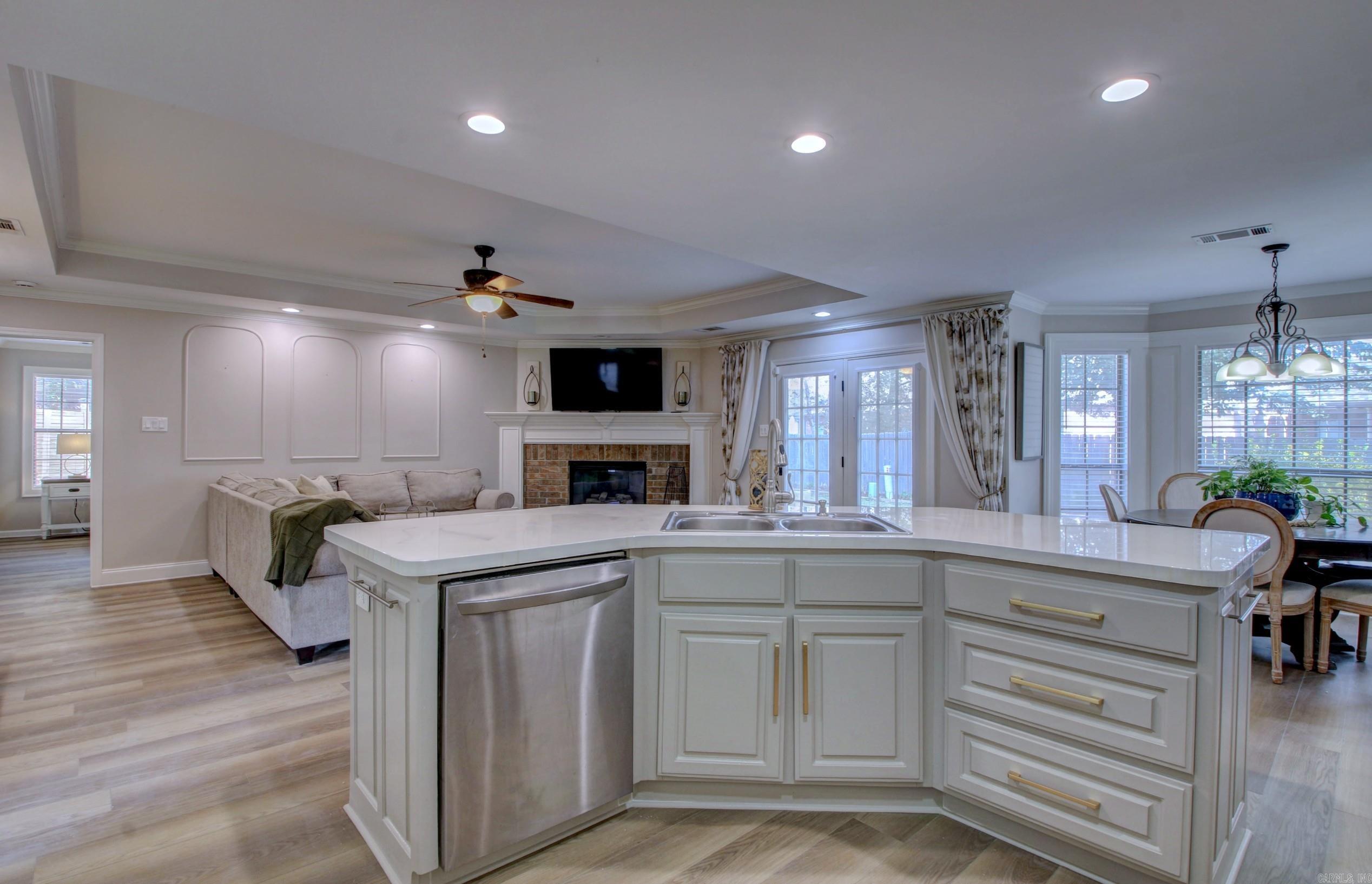 223 Chantilly Circle