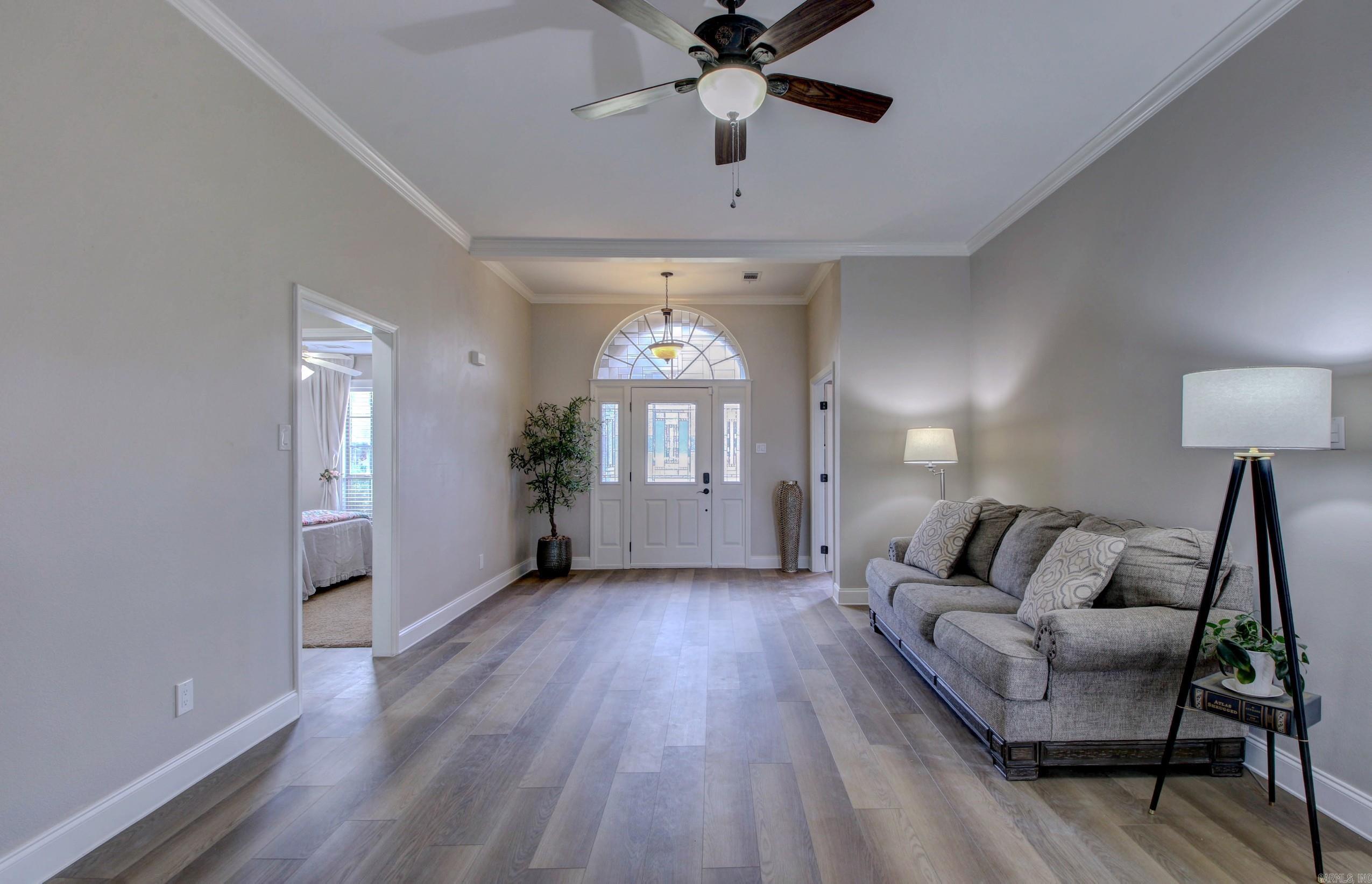 223 Chantilly Circle