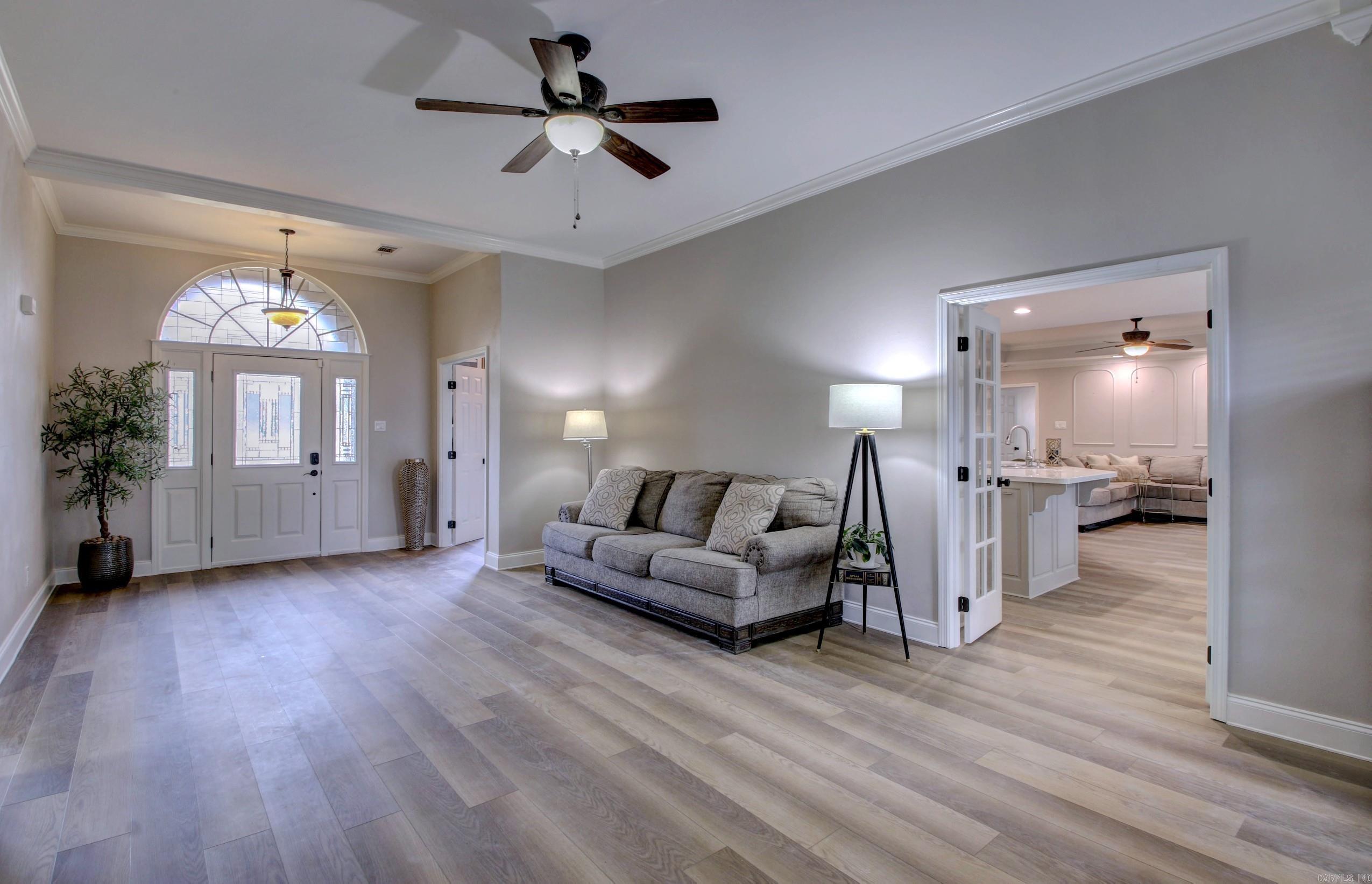 223 Chantilly Circle