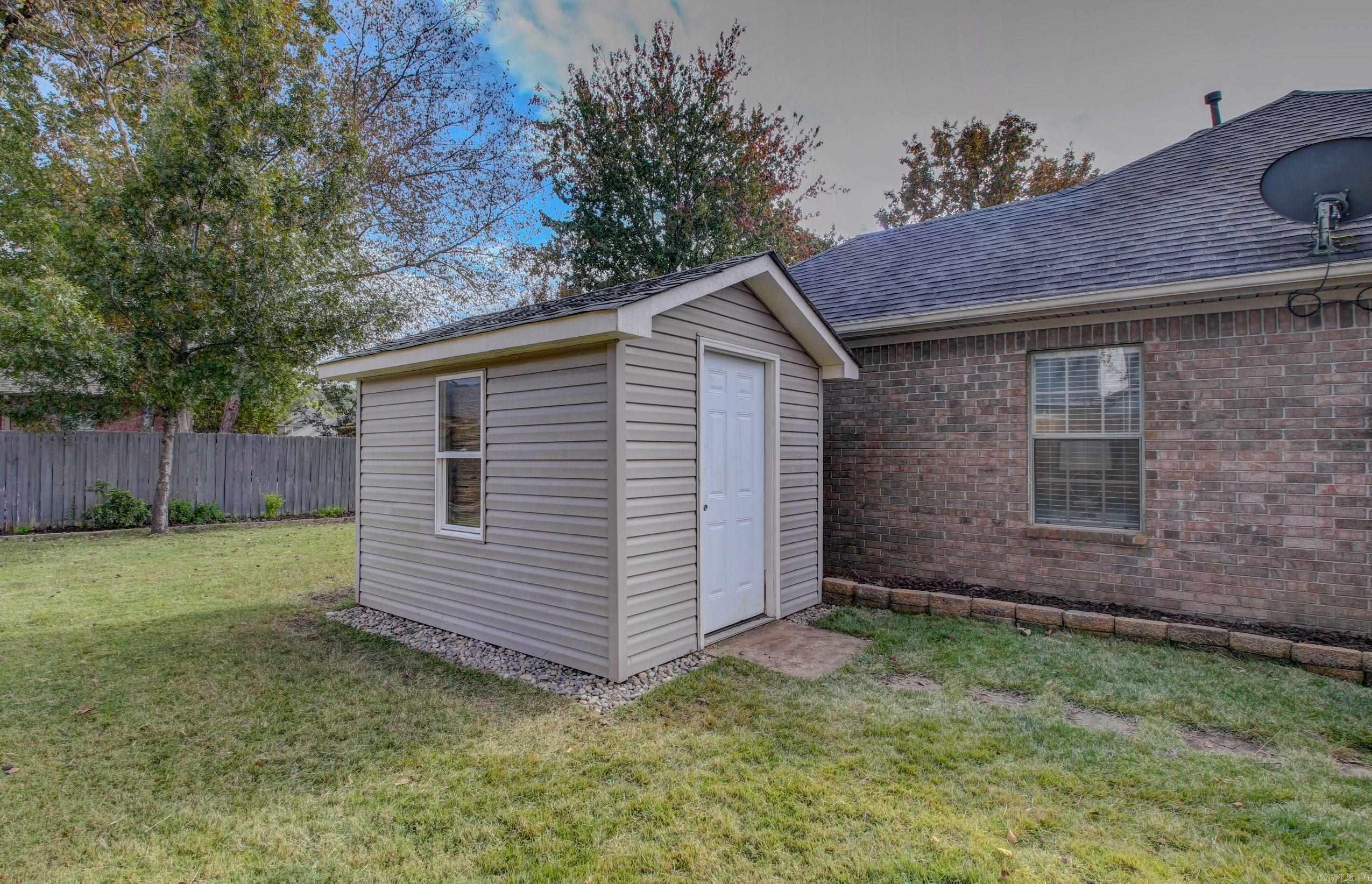 223 Chantilly Circle
