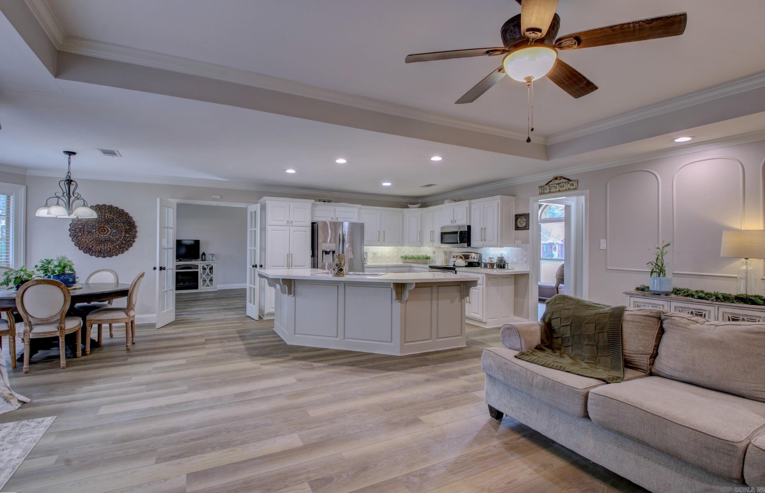 223 Chantilly Circle