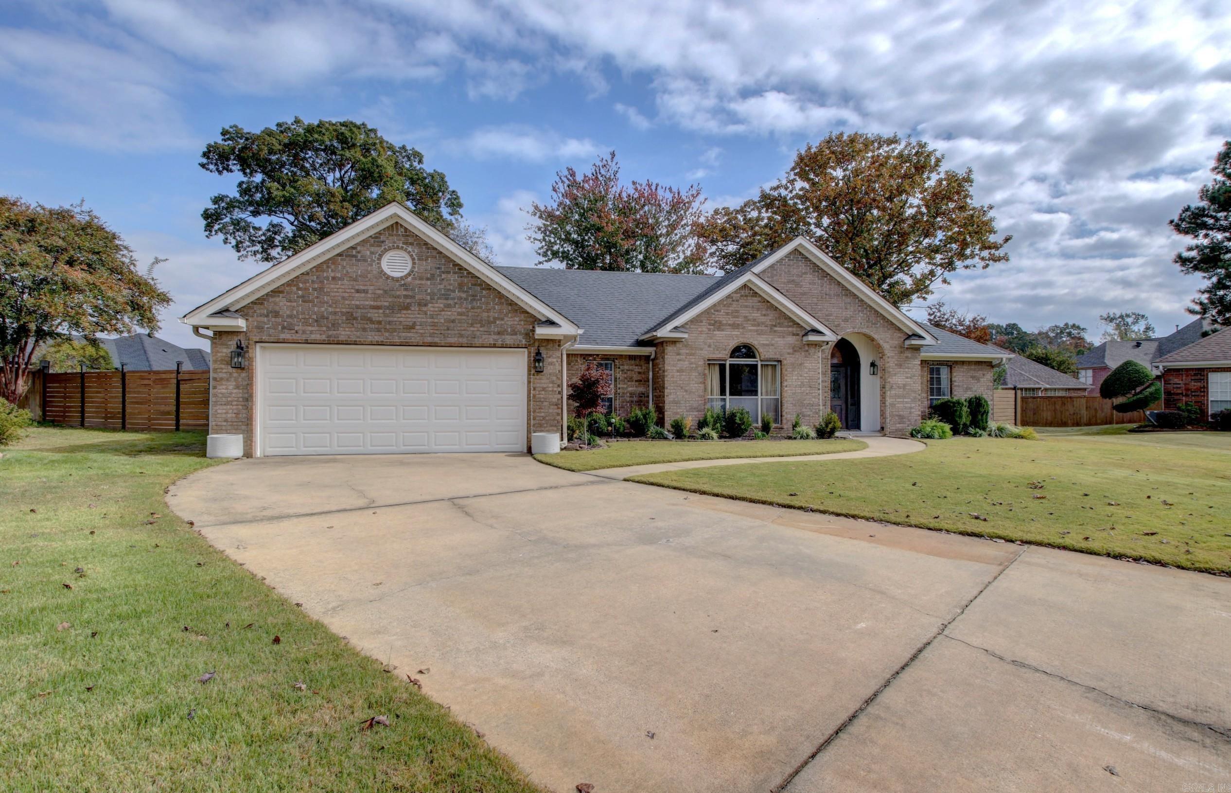 223 Chantilly Circle