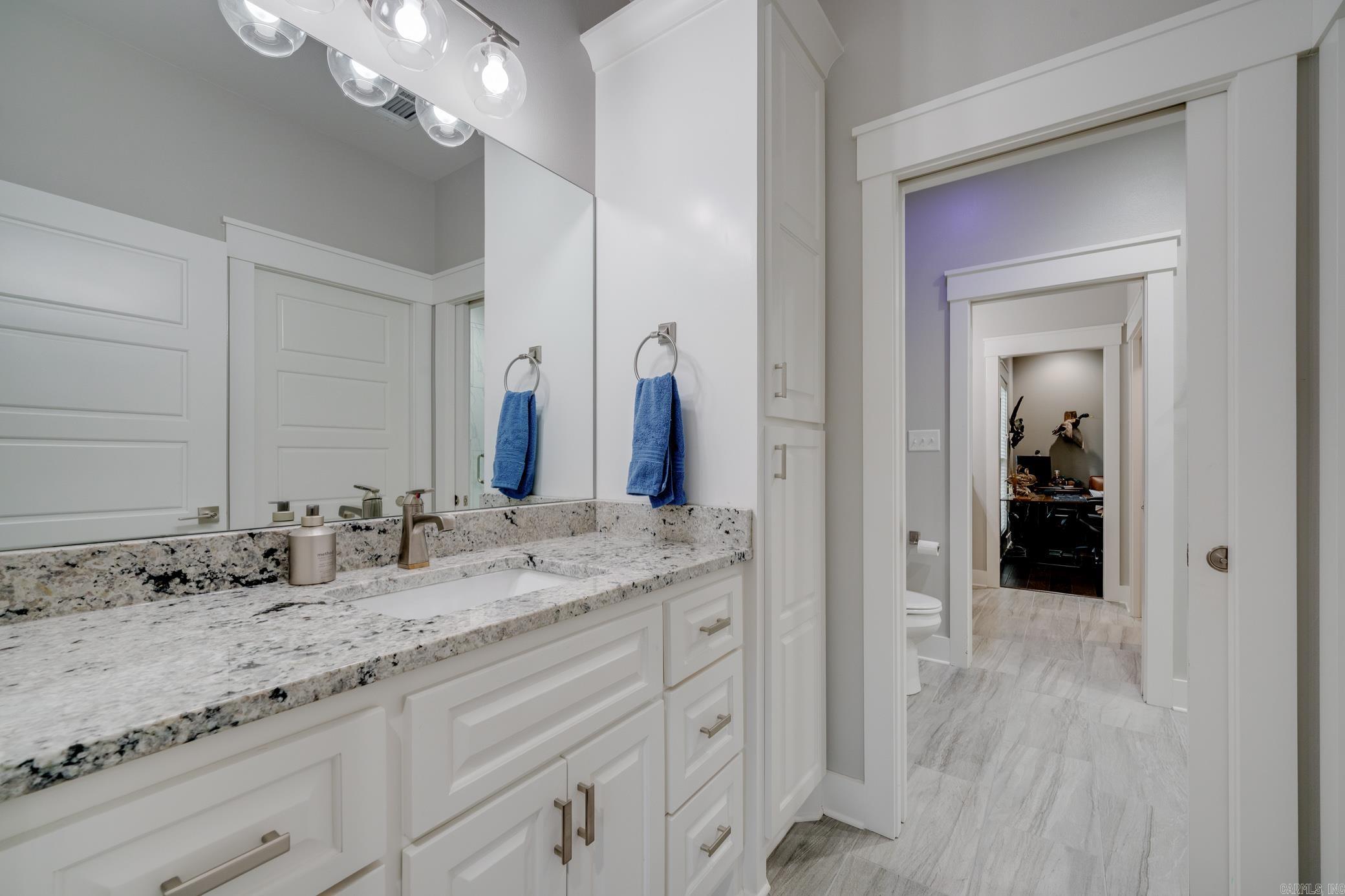 3945 Orchard Hill Drive