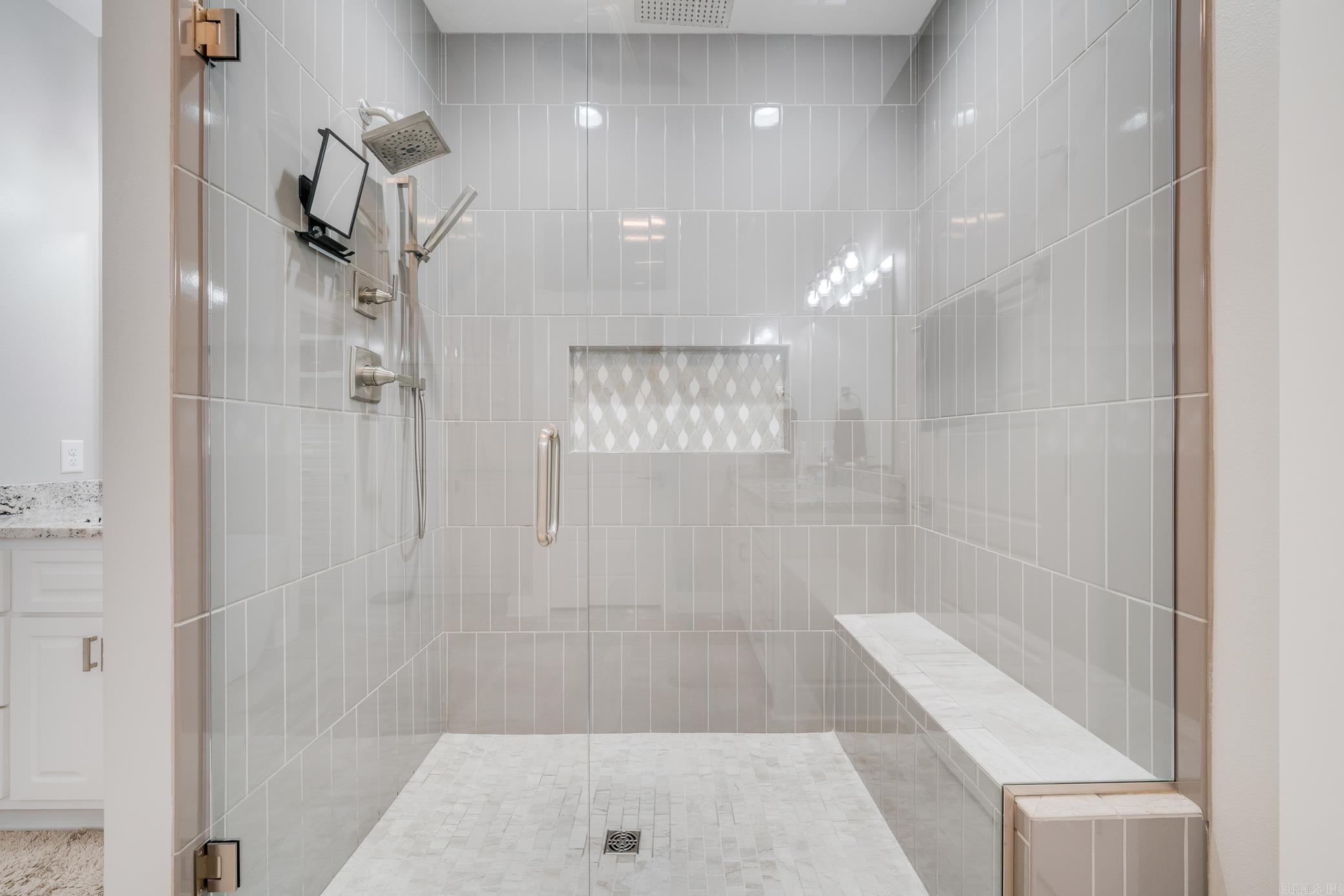 3945 Orchard Hill Drive