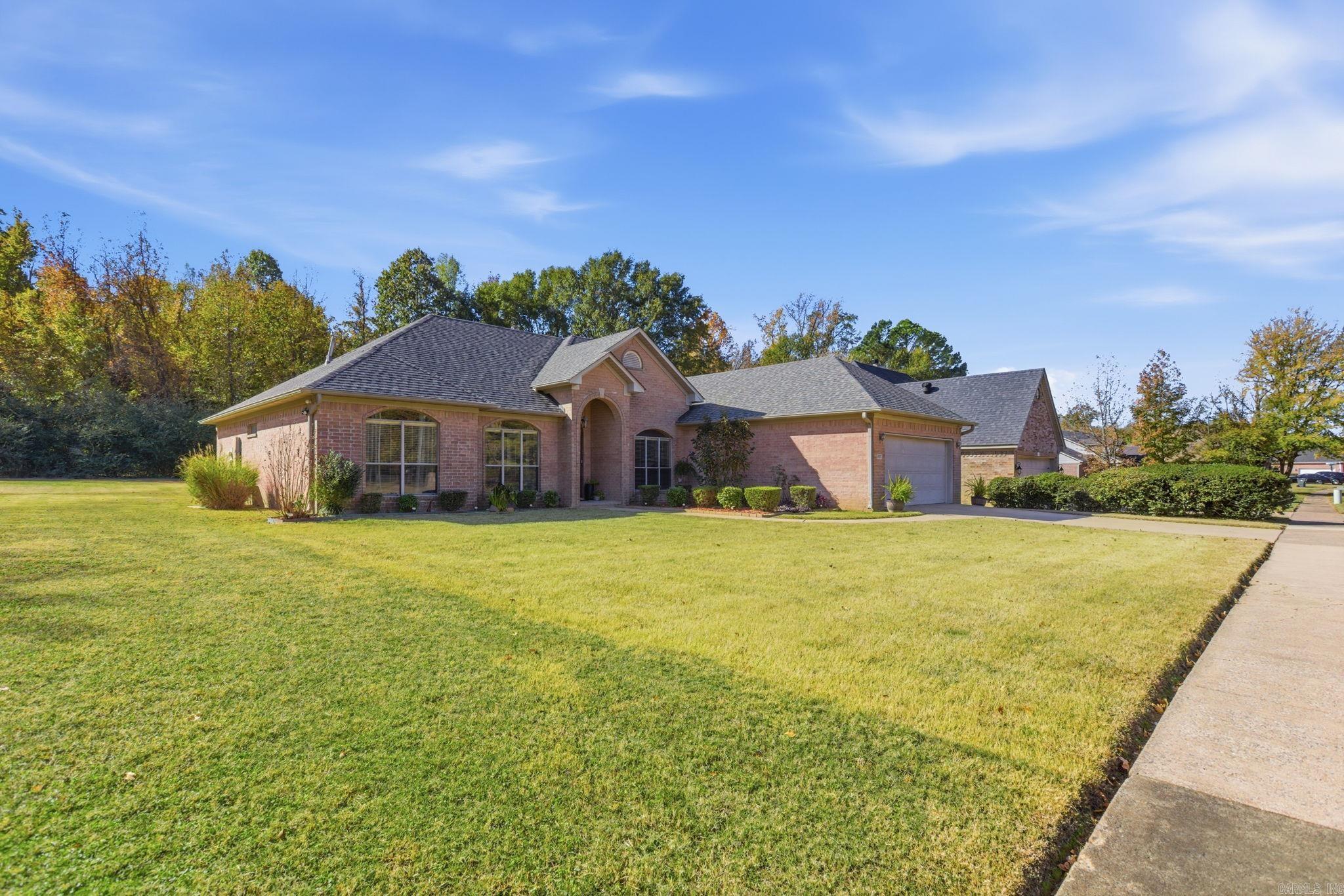 9007 Tall Timber Blvd