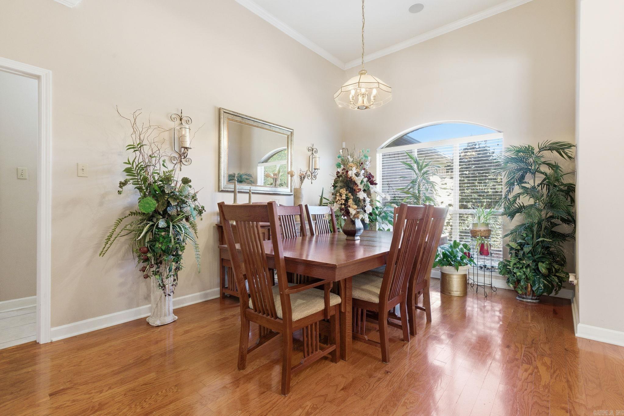 9007 Tall Timber Blvd