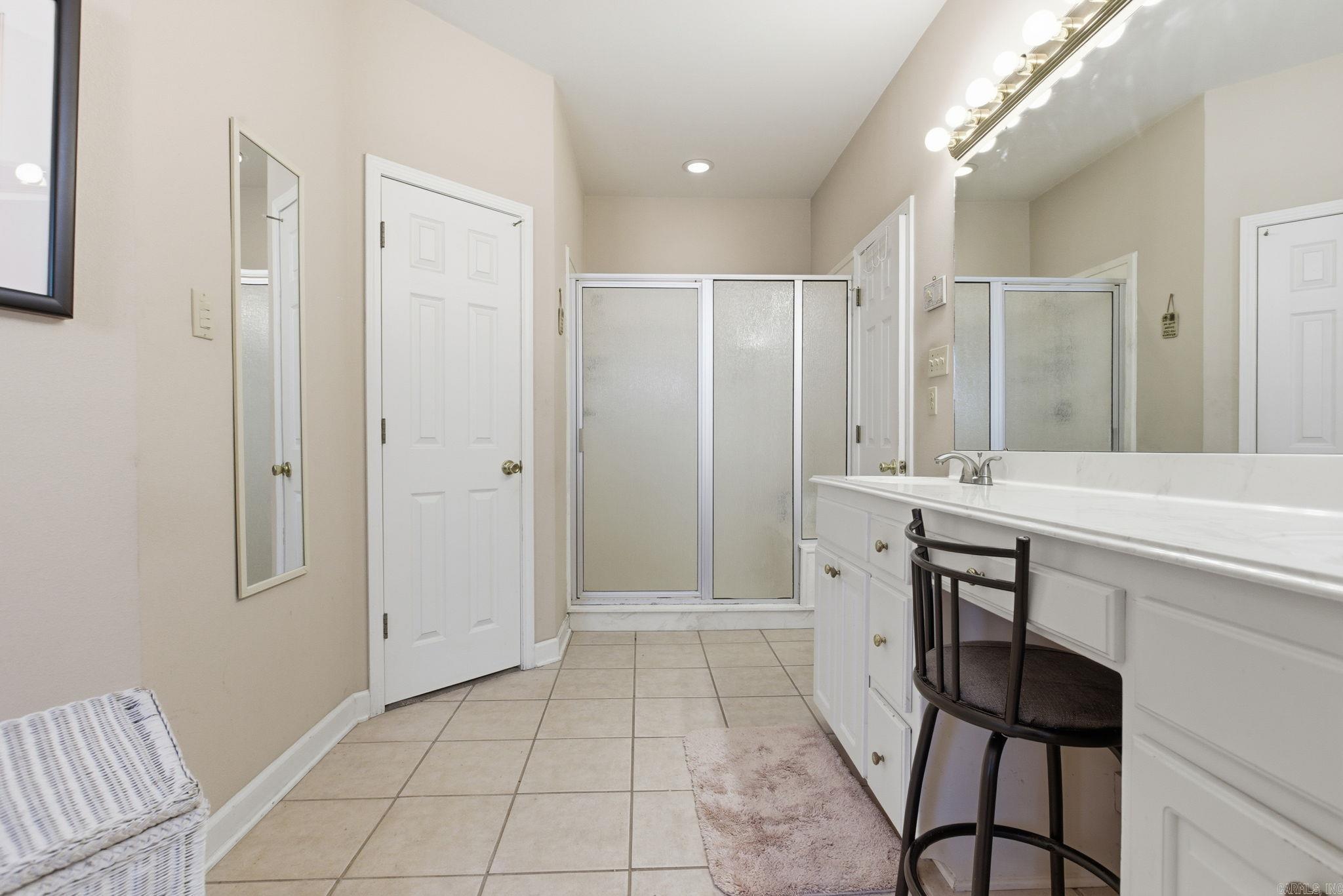 9007 Tall Timber Blvd