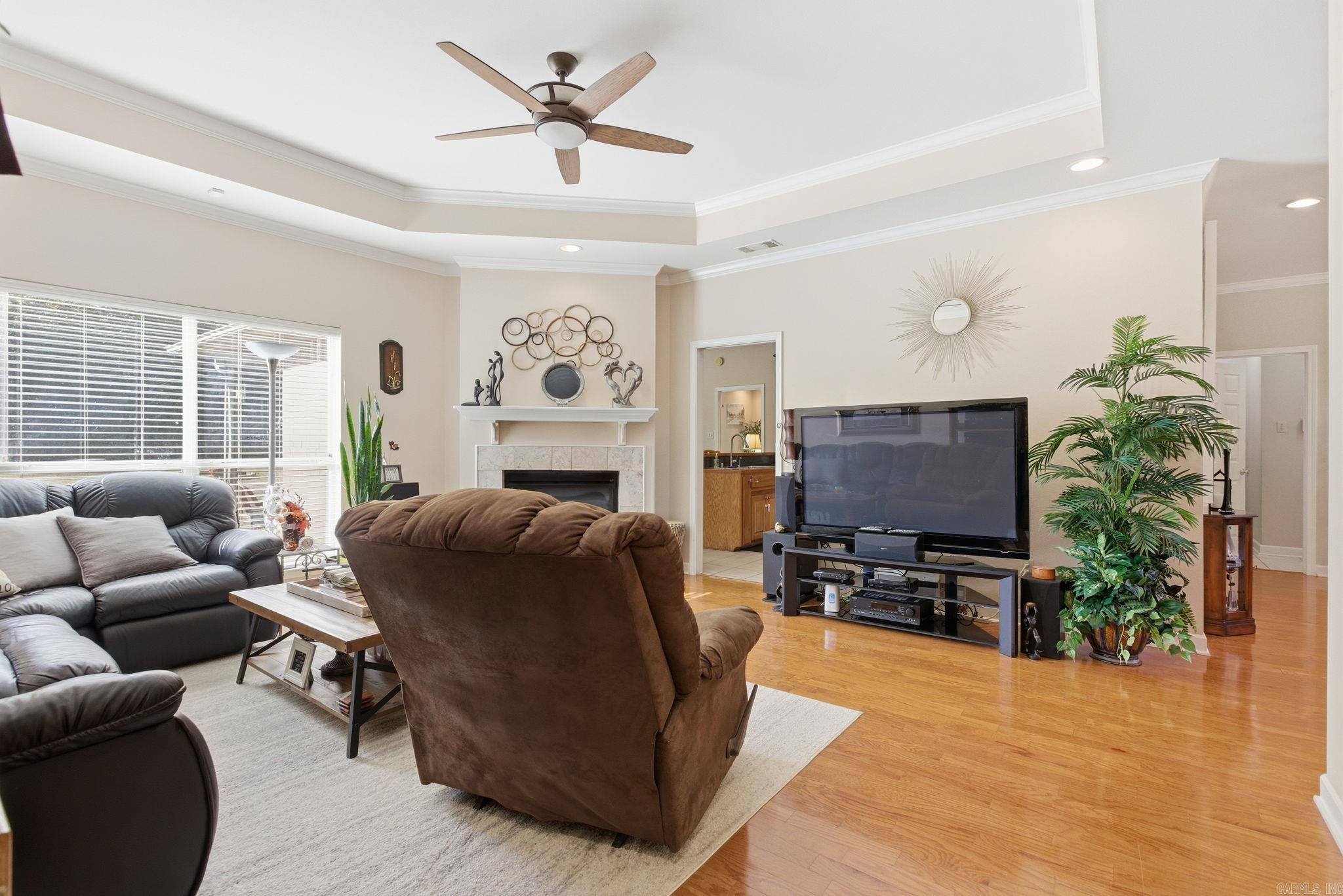 9007 Tall Timber Blvd