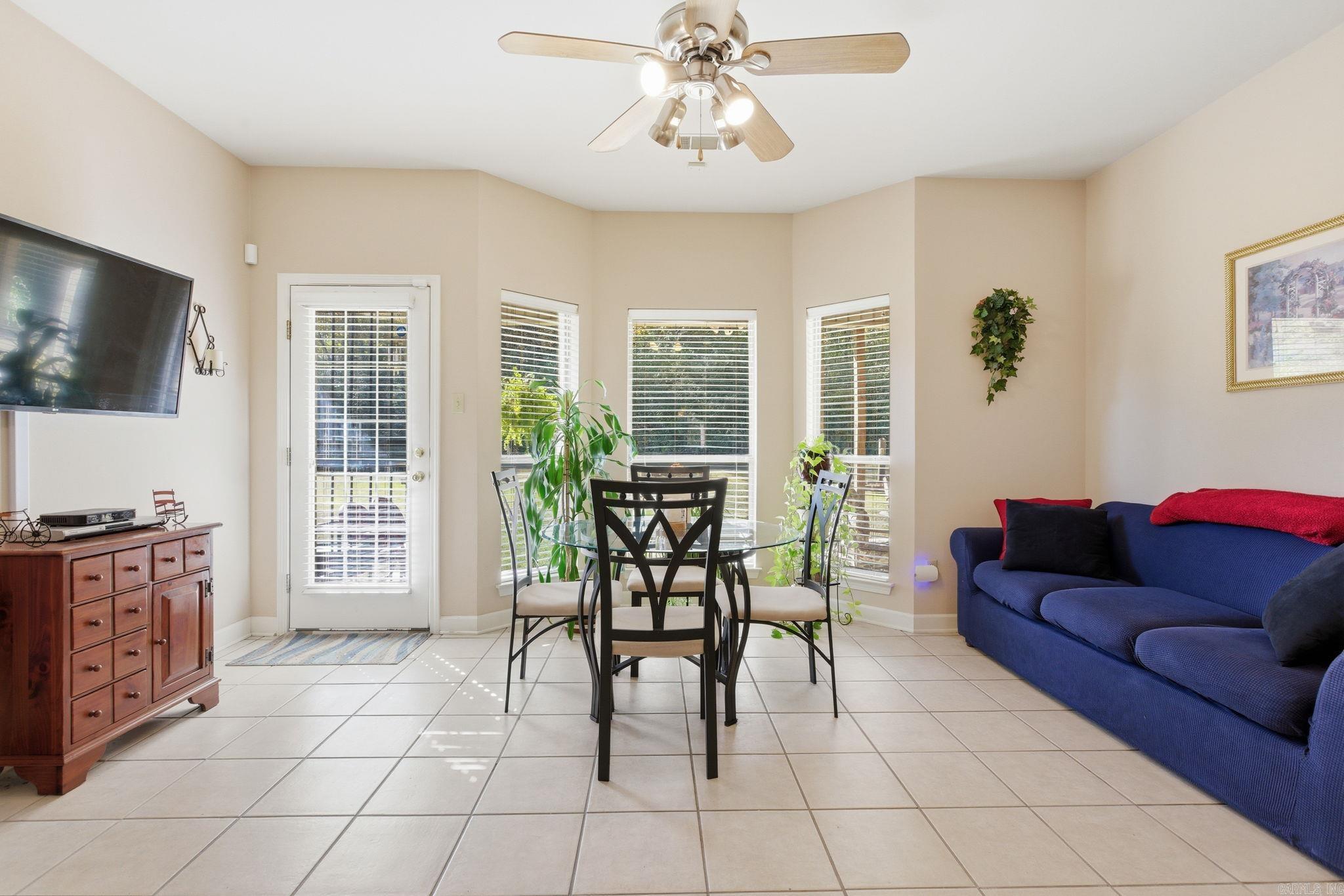 9007 Tall Timber Blvd