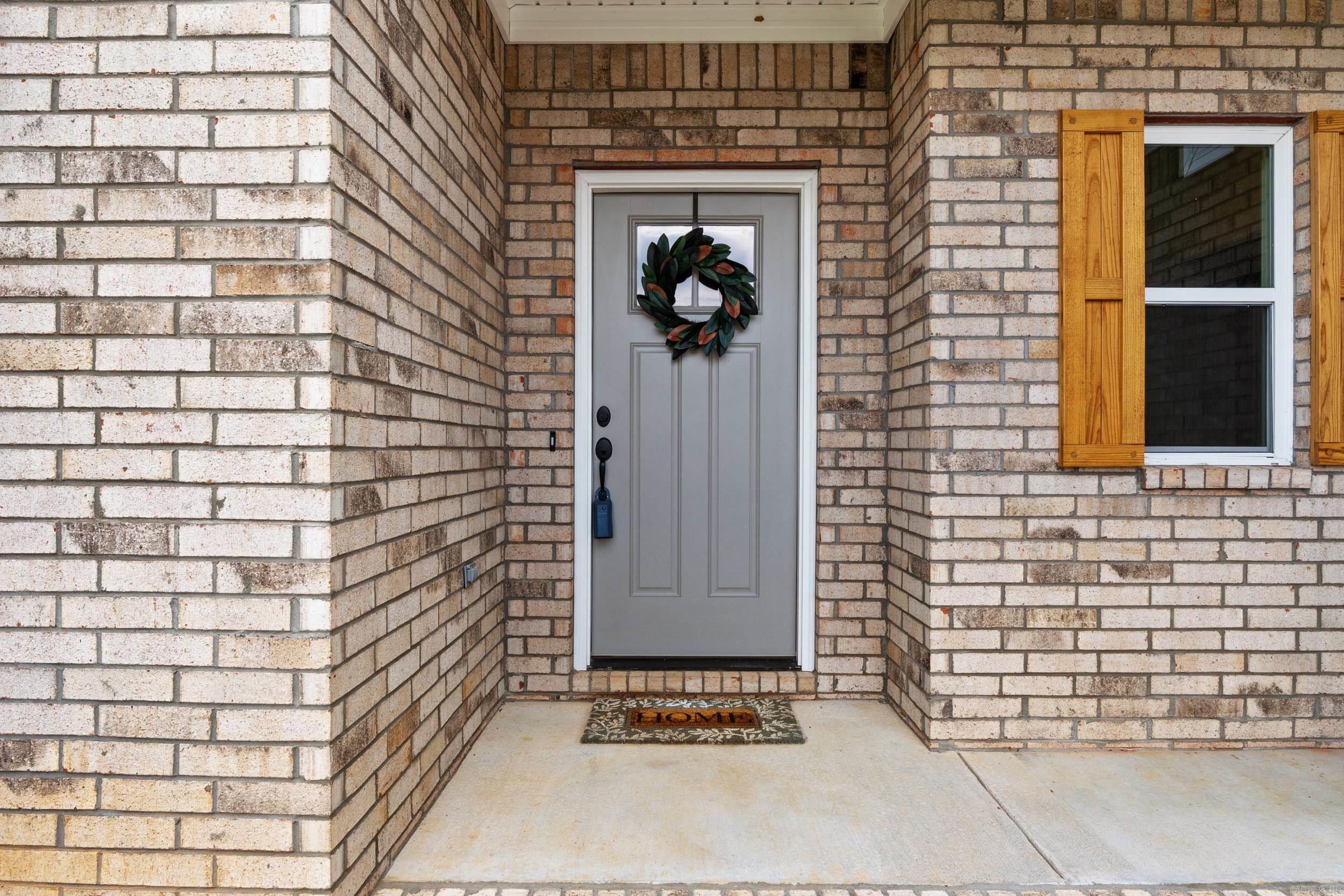 81 Lewis Loop