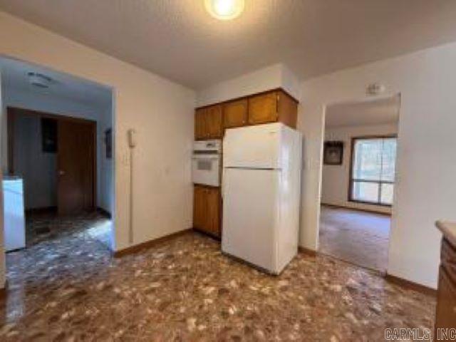 6270 White Drive