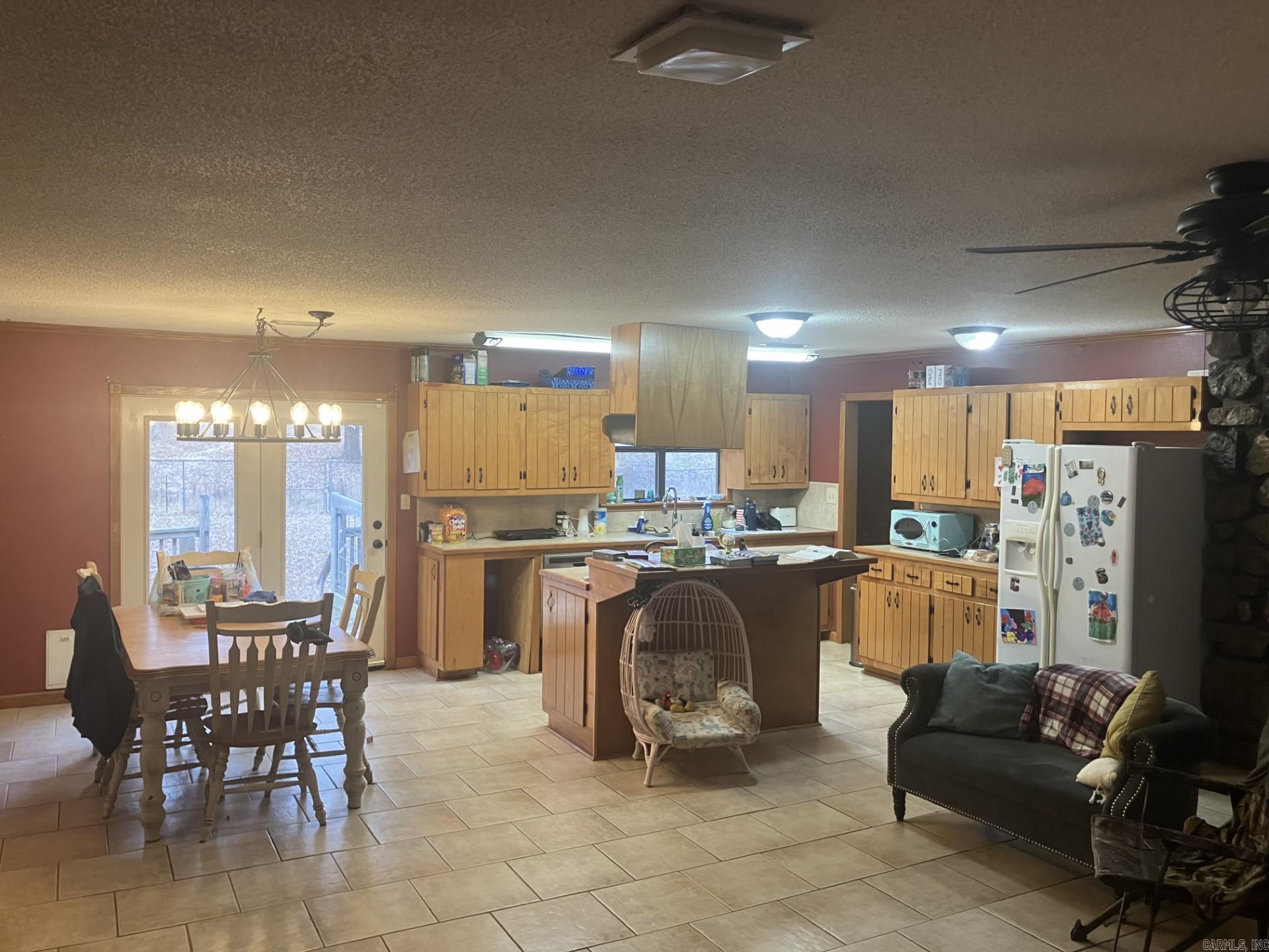 8617 Pawnee Drive