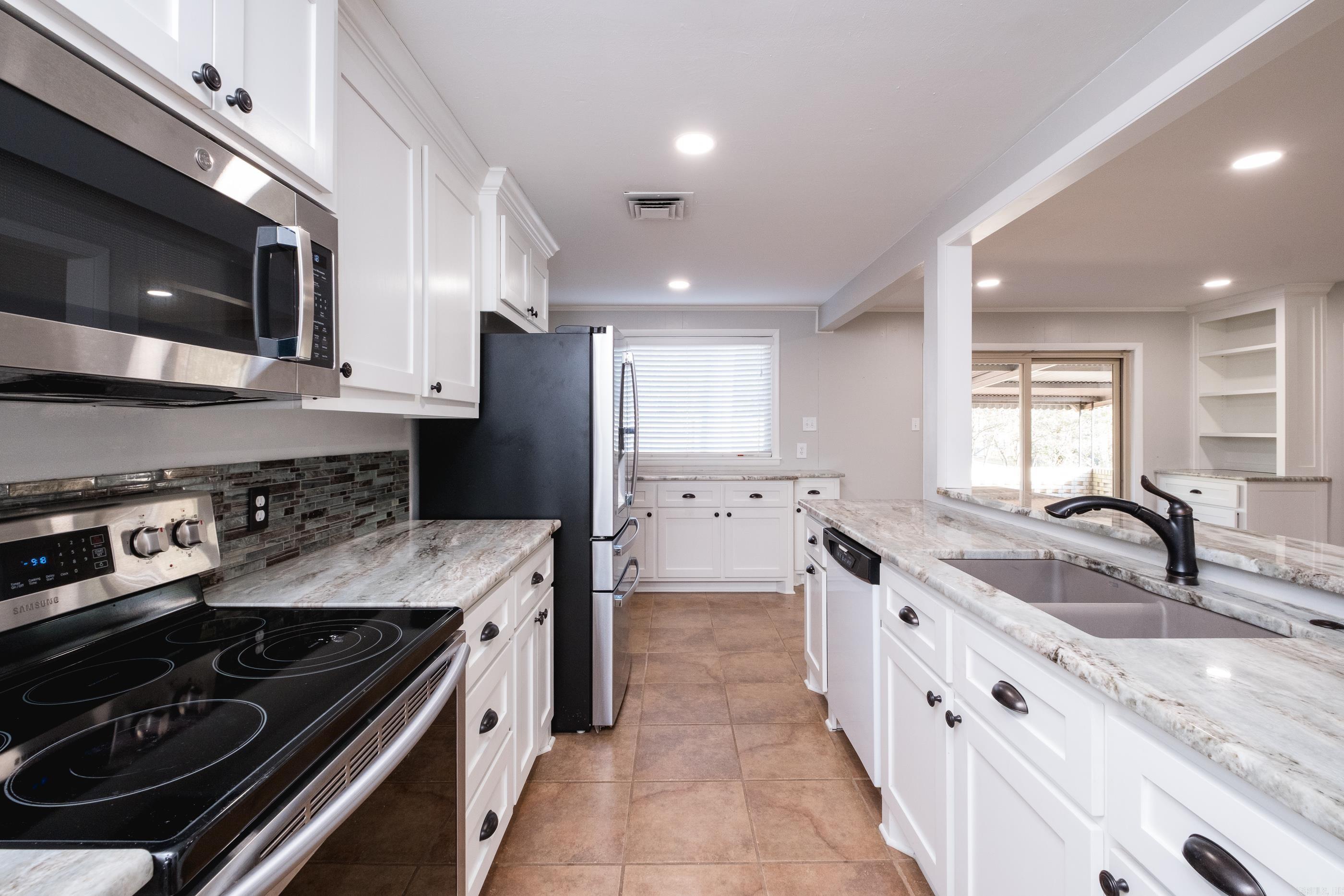 7104 Briarwood Drive