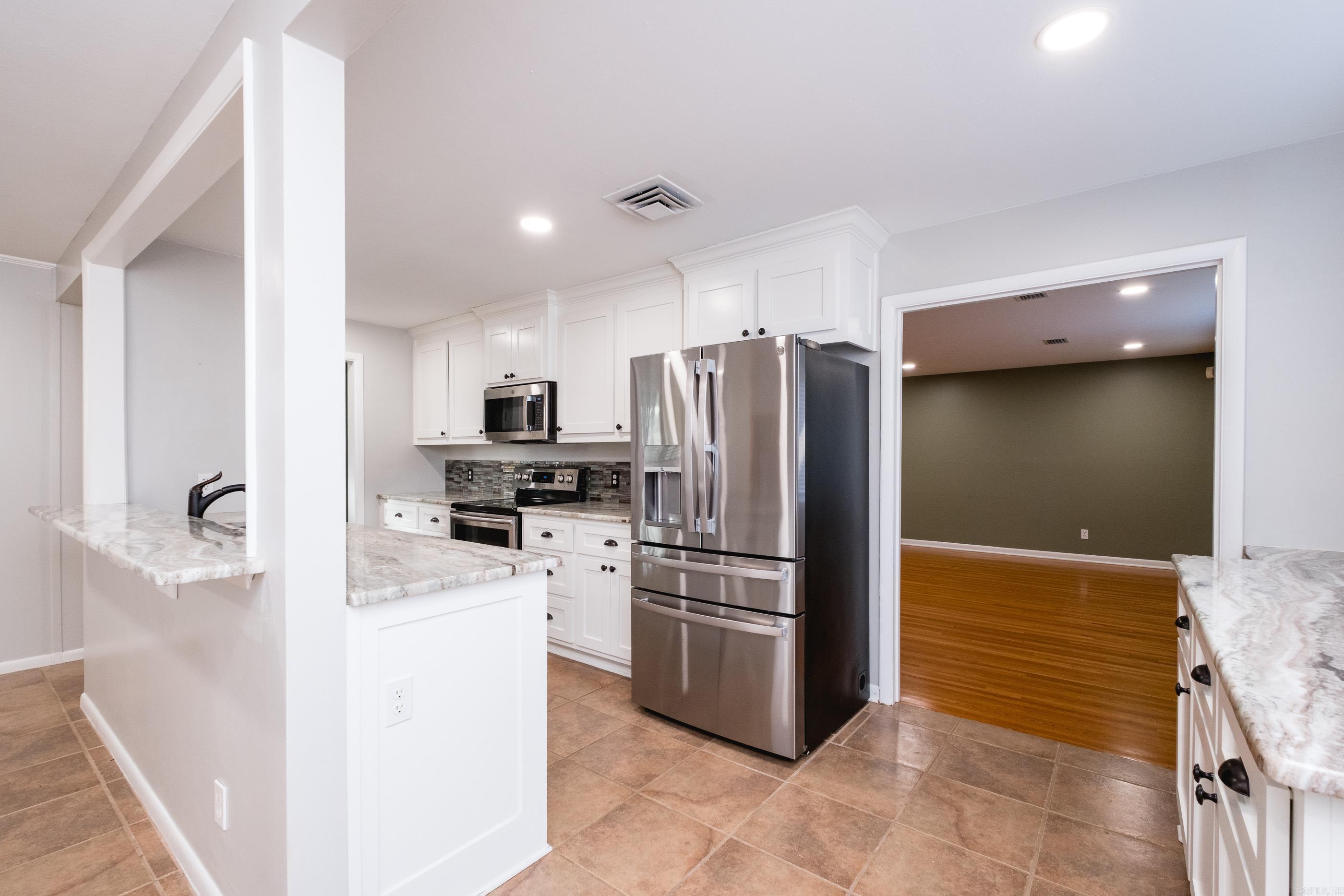 7104 Briarwood Drive