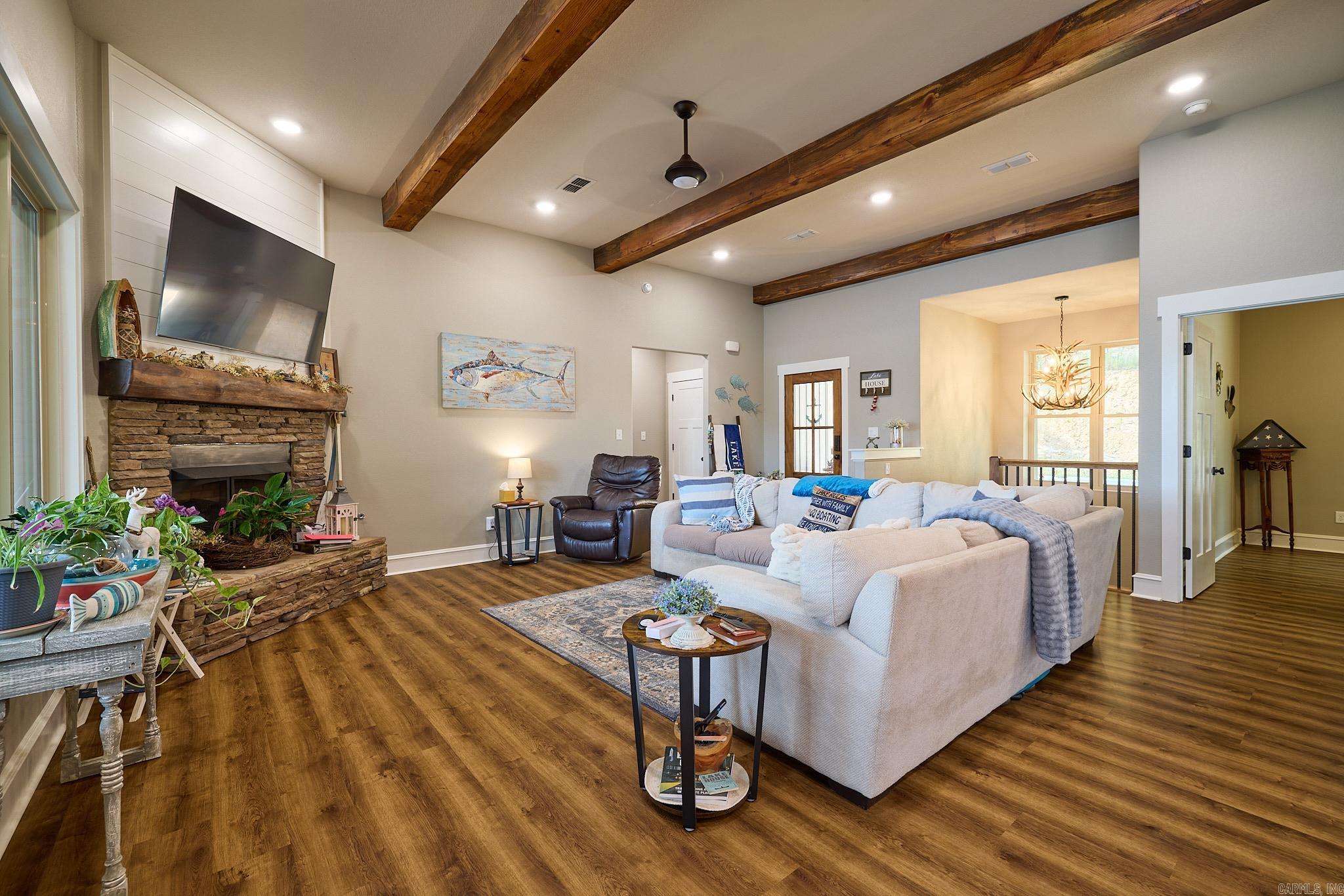 16728 Cabes Point Road