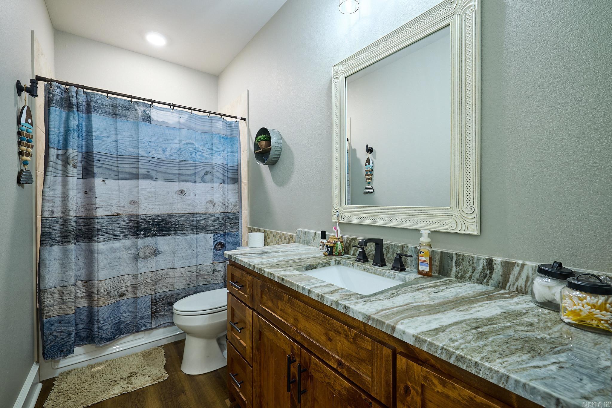 16728 Cabes Point Road