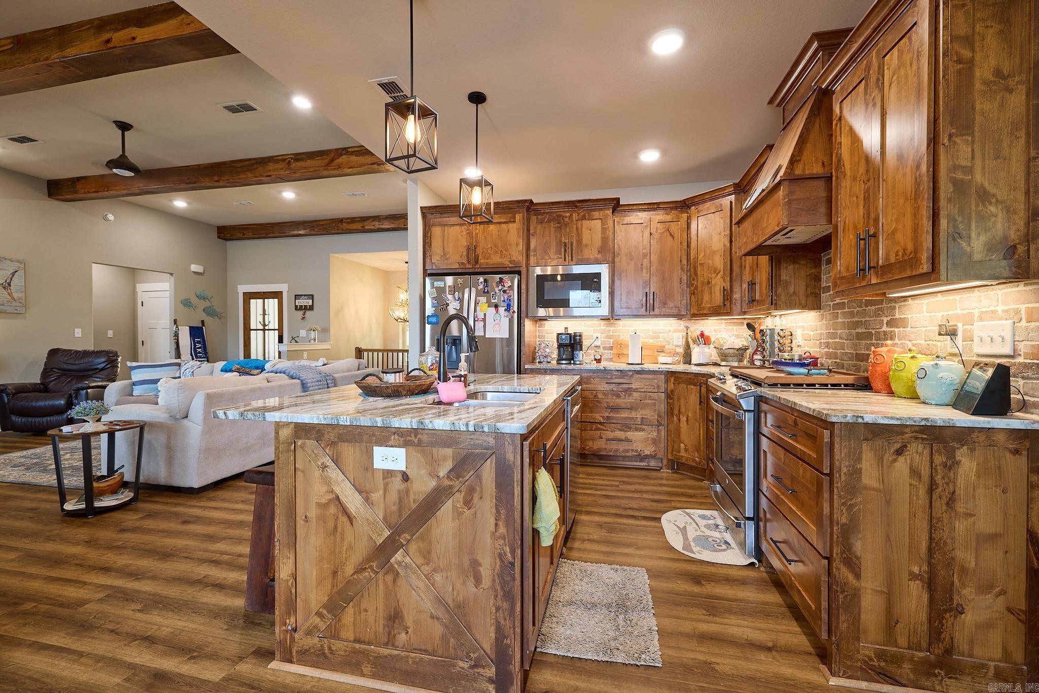 16728 Cabes Point Road