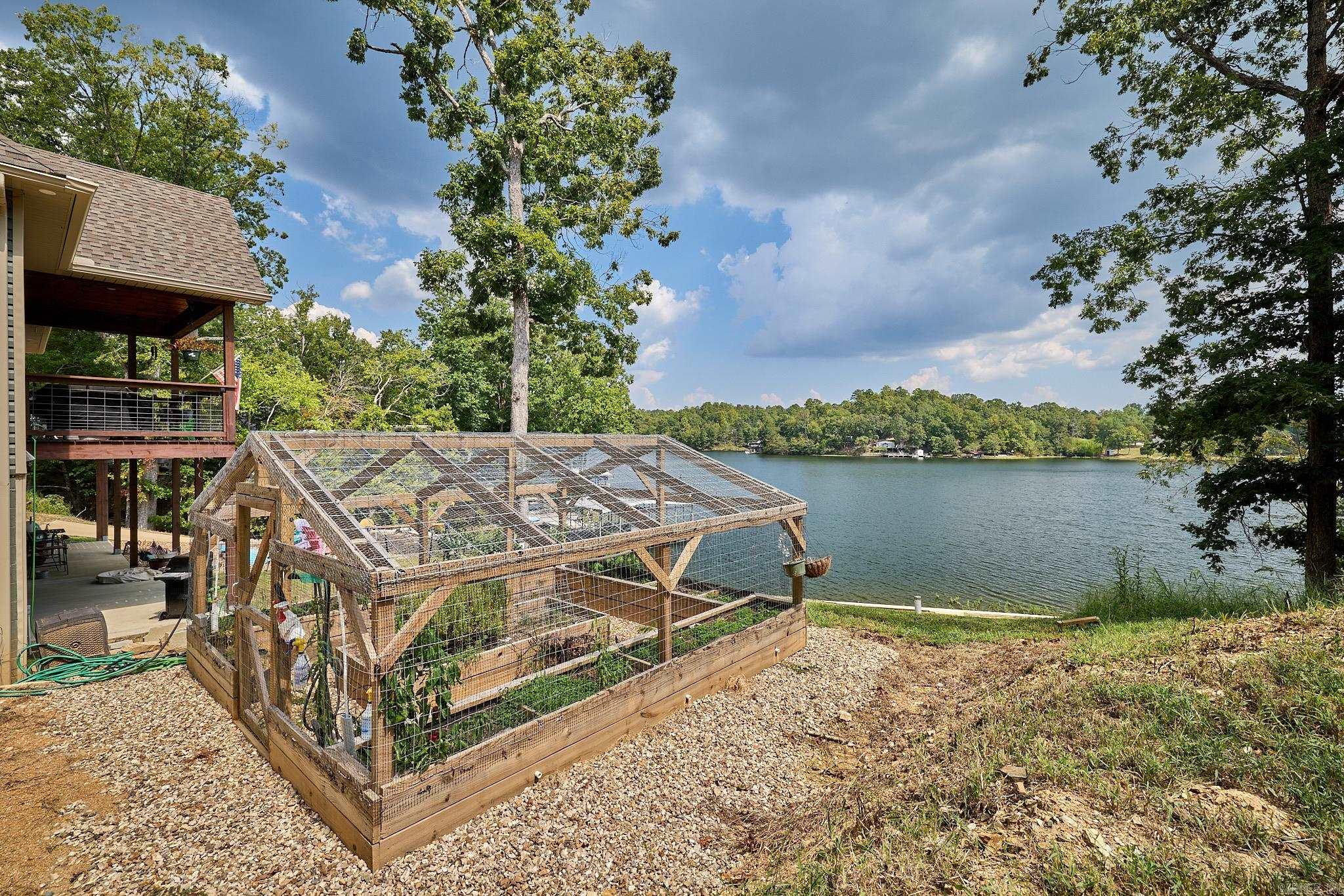 16728 Cabes Point Road