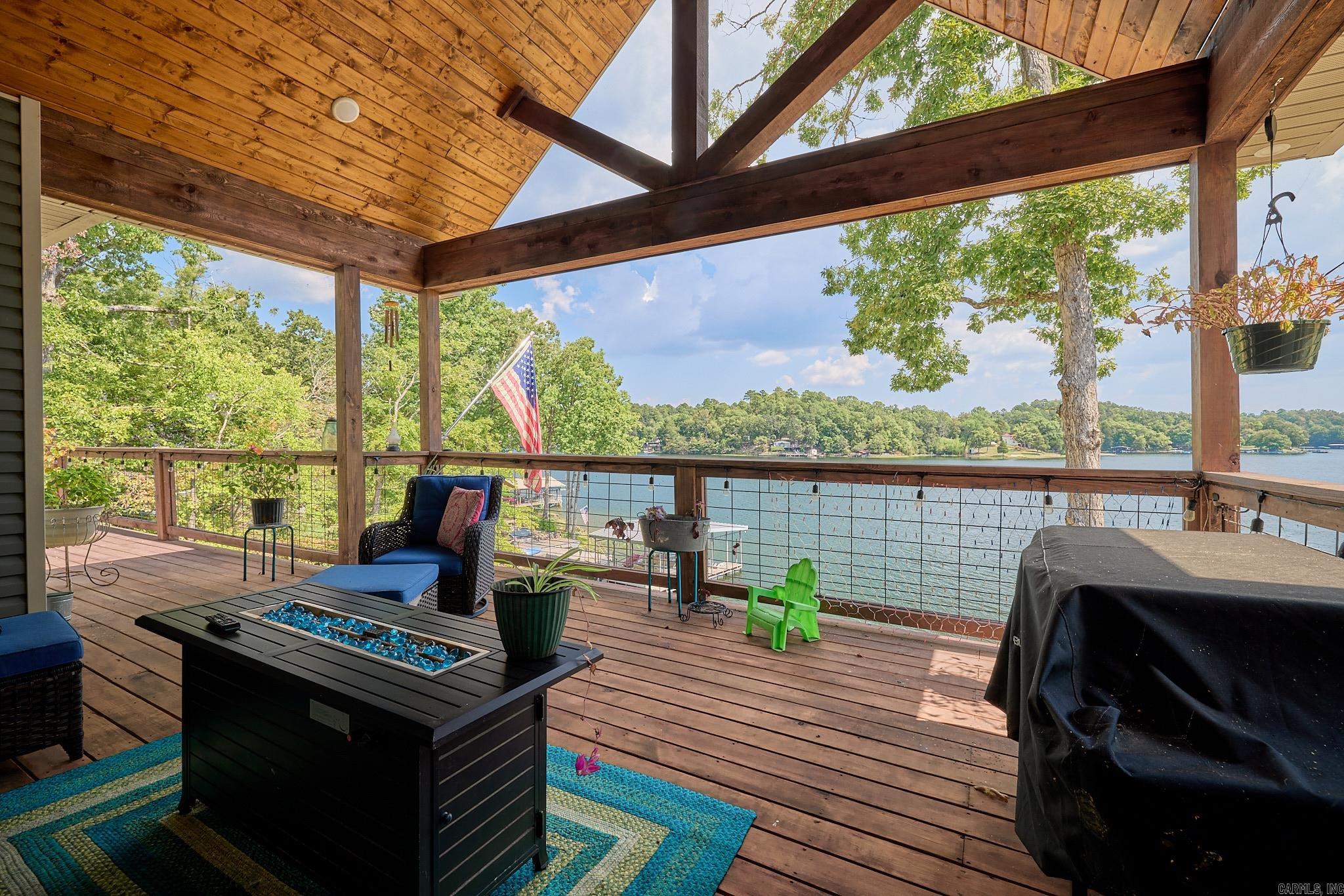 16728 Cabes Point Road