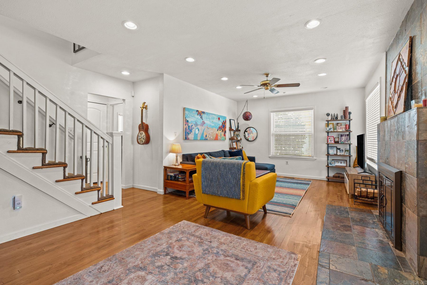 100 Forest Park Place