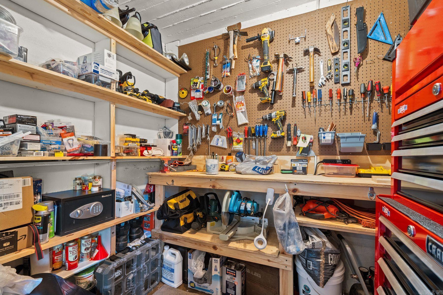 100 Forest Park Place